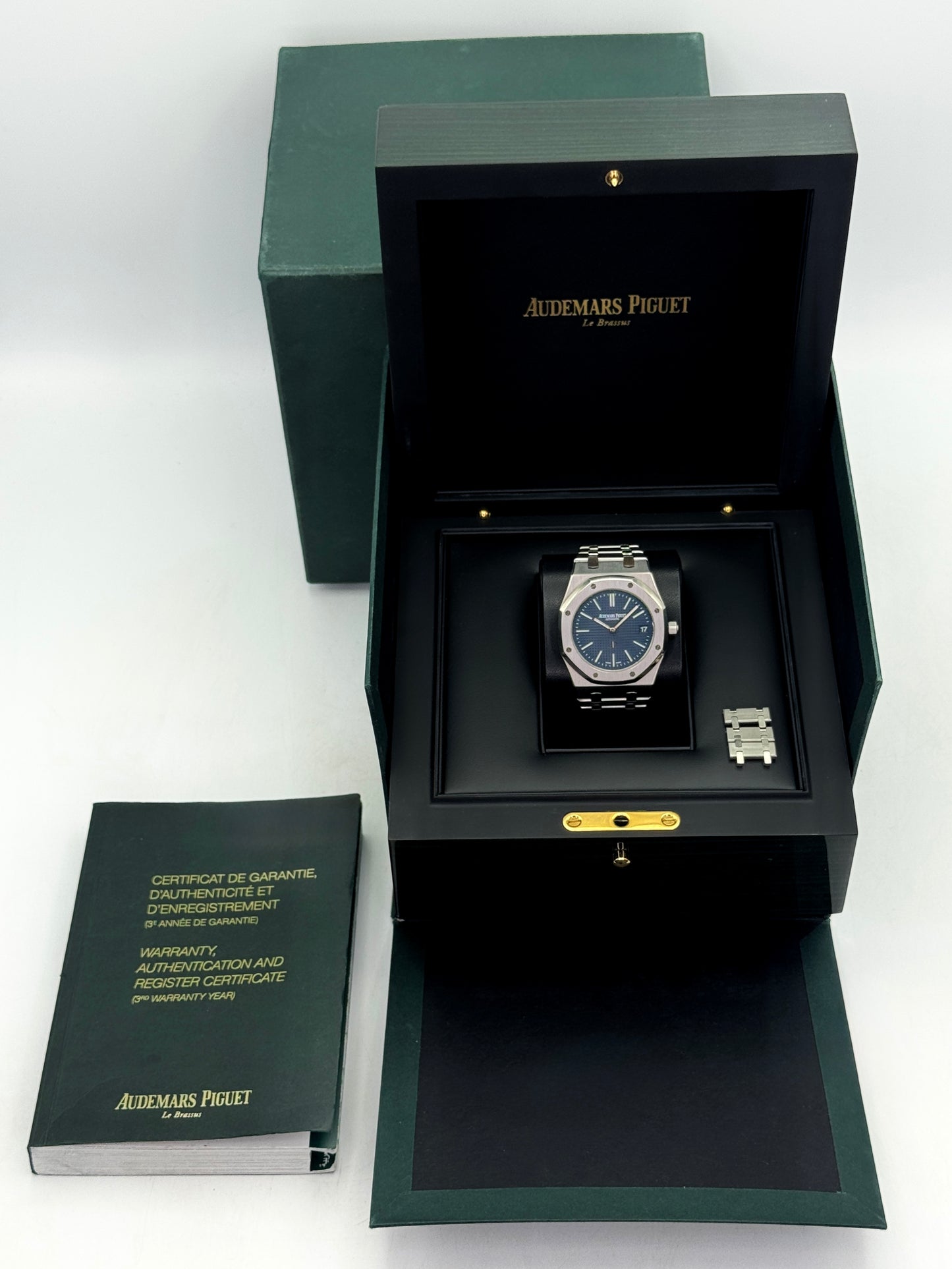 2016 Audemars Piguet Royal Oak 39mm 15202ST Stainless Steel Blue Dial