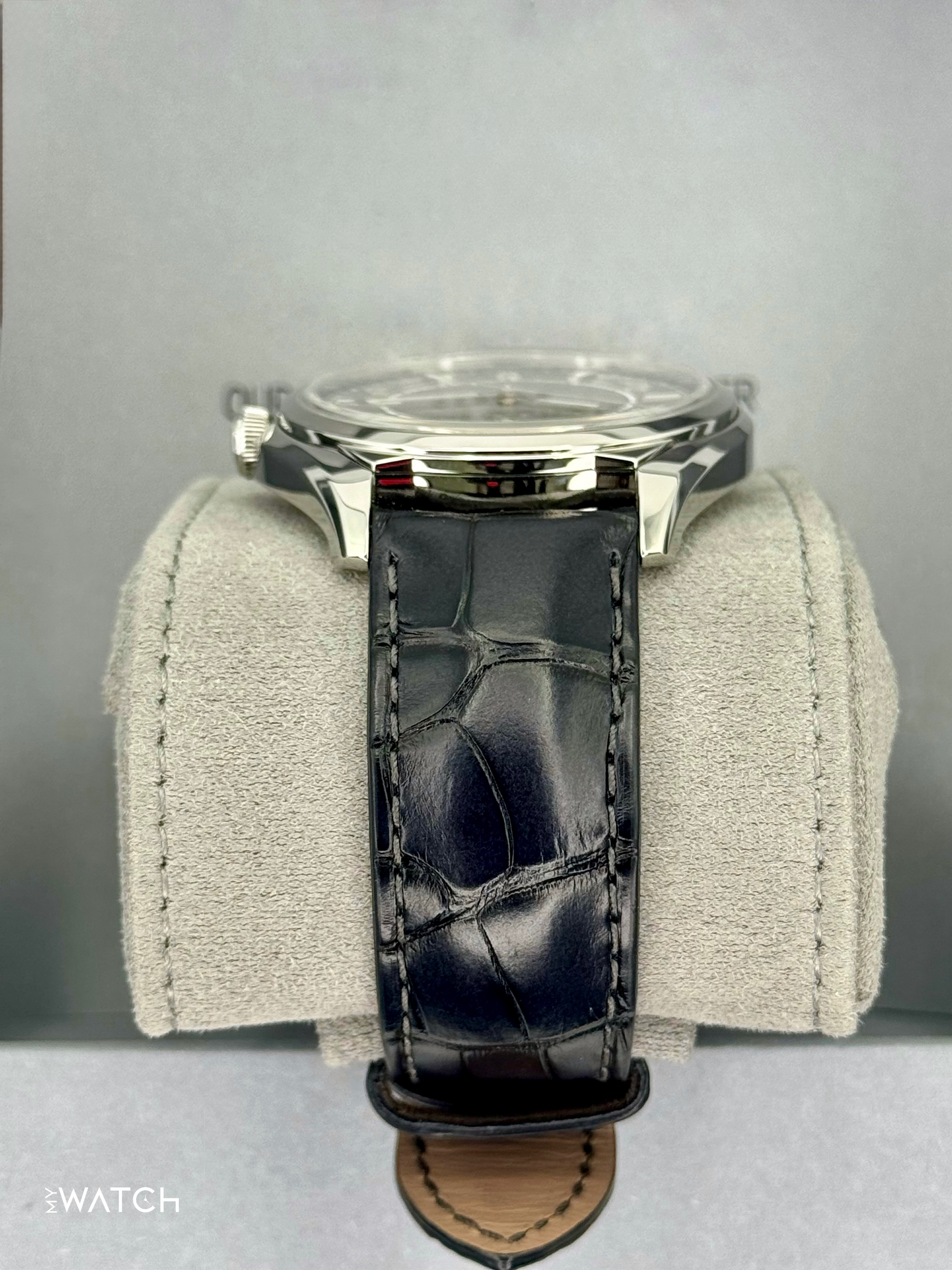 2025 Vacheron Constantin Fiftysix 40mm 4600E Stainless Steel Grey Dial - MyWatchLLC