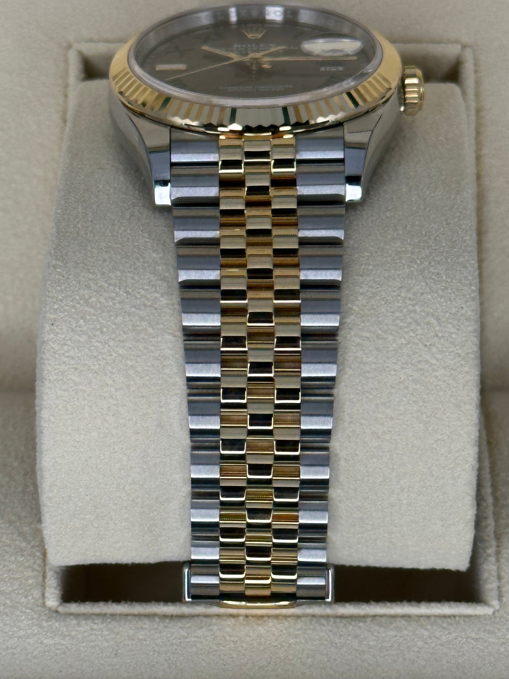 NEW 2023 Rolex Datejust 36mm 126233 Two-Tone Jubilee Wimbledon Dial - MyWatchLLC