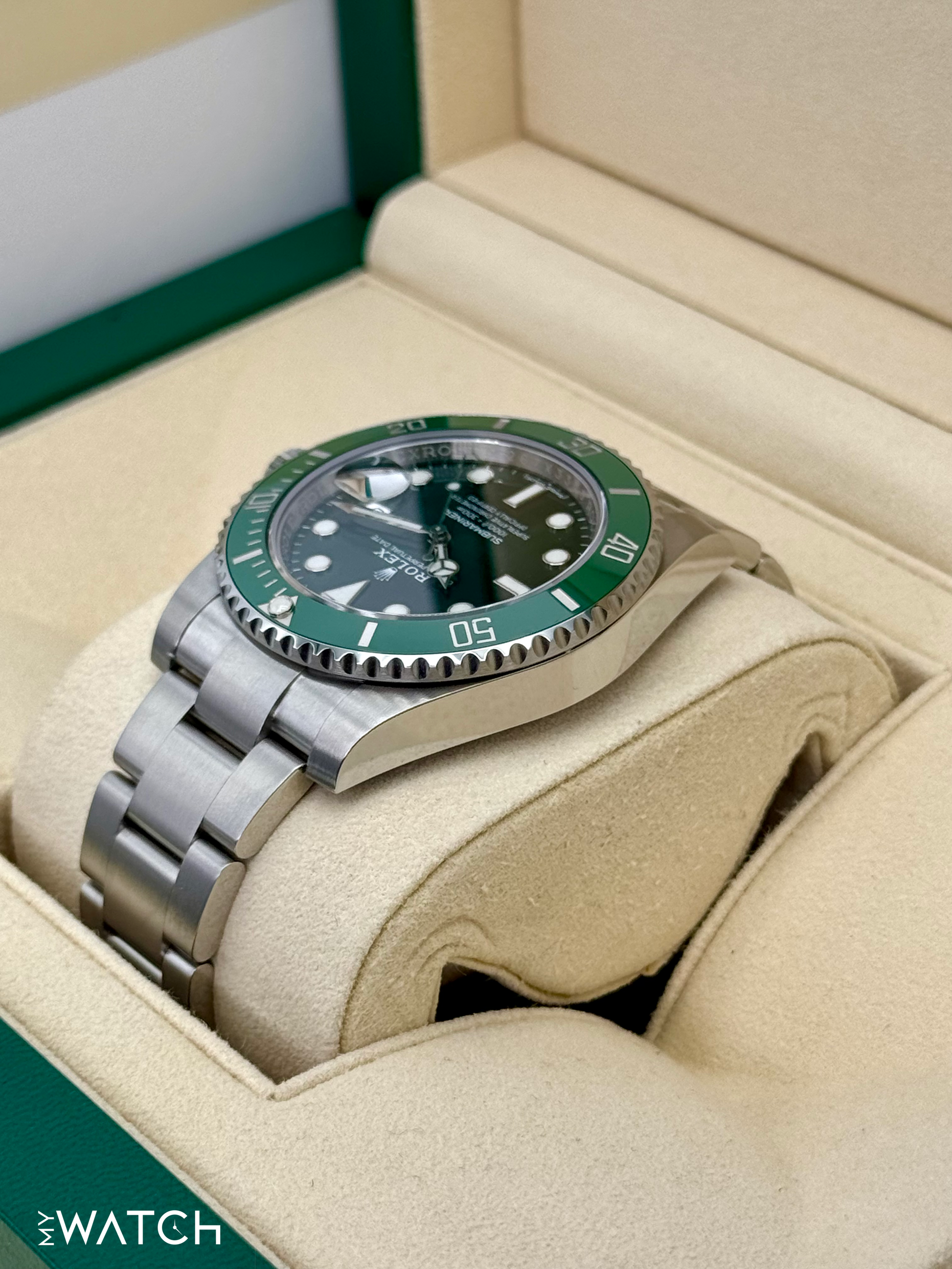NEW OLD STOCK 2020 Rolex Submariner “Hulk” 40mm 116610LV Green Dial - MyWatchLLC