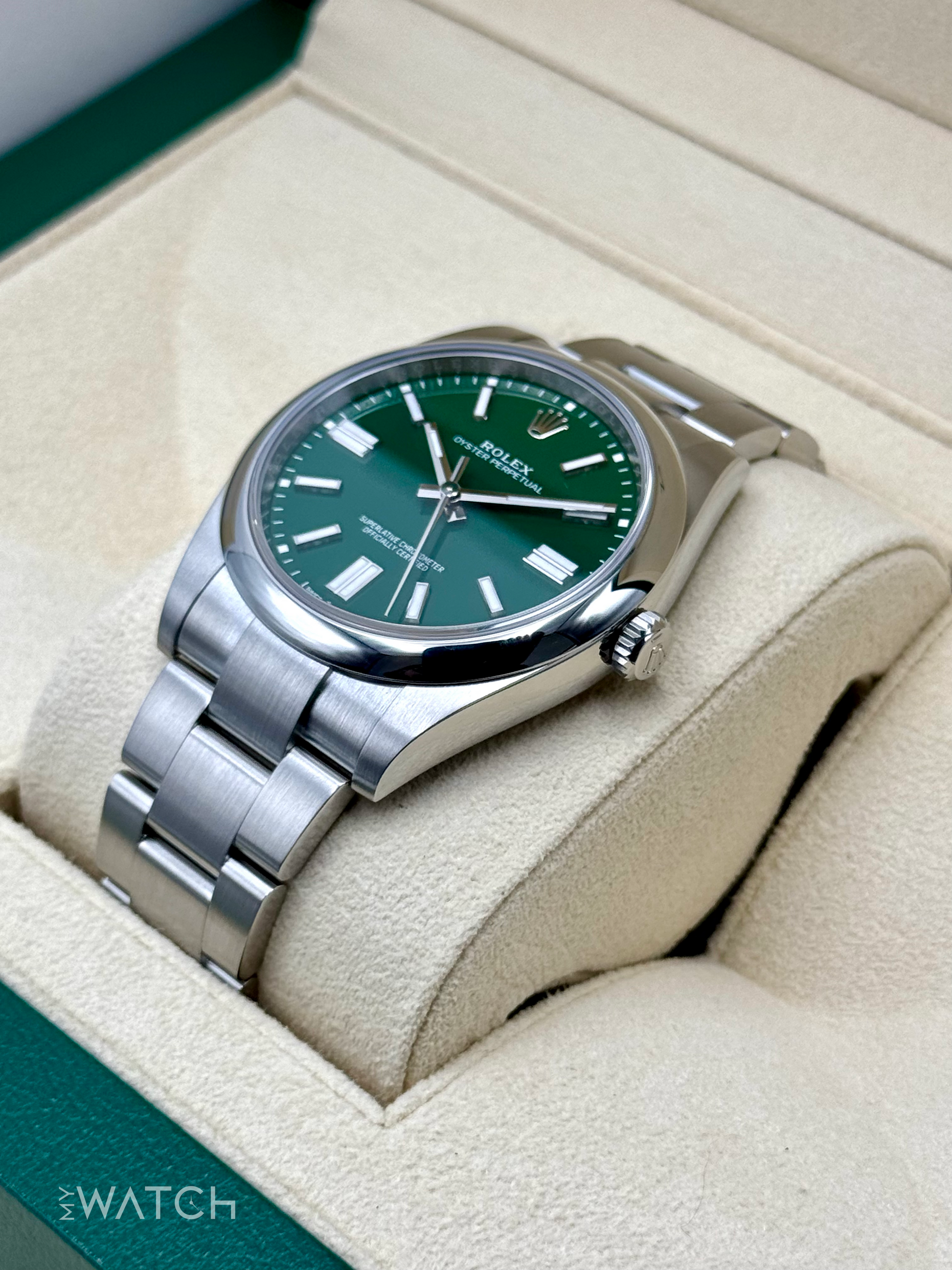 NEW 2025 Rolex Oyster Perpetual 41mm 124300 Green Dial - MyWatchLLC