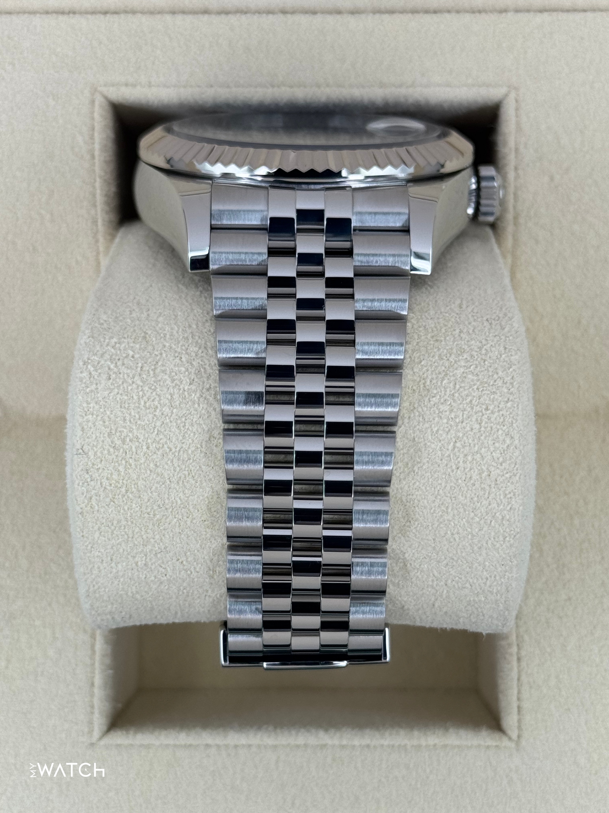 2022 Rolex Sky-Dweller 42mm 326934 Jubilee Blue Dial - MyWatchLLC