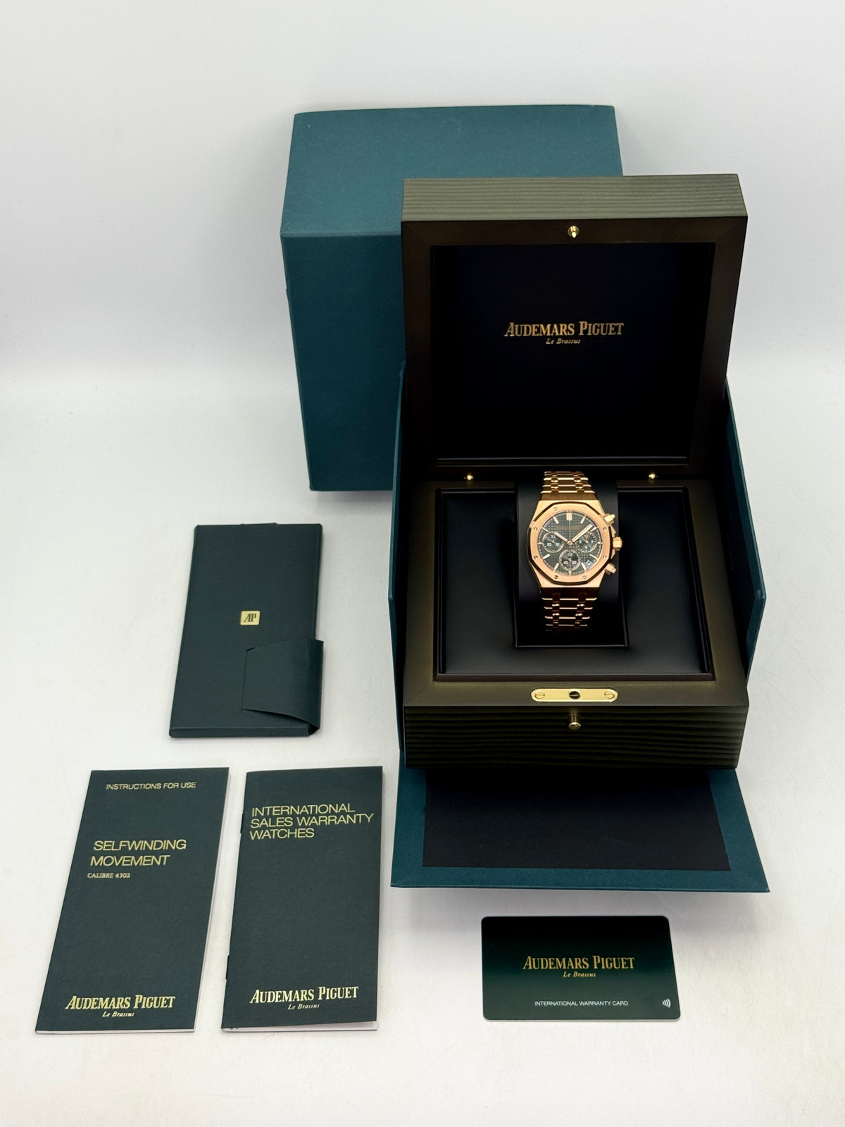 2025 Audemars Piguet Royal Oak Chronograph 41mm 26240OR Green Dial