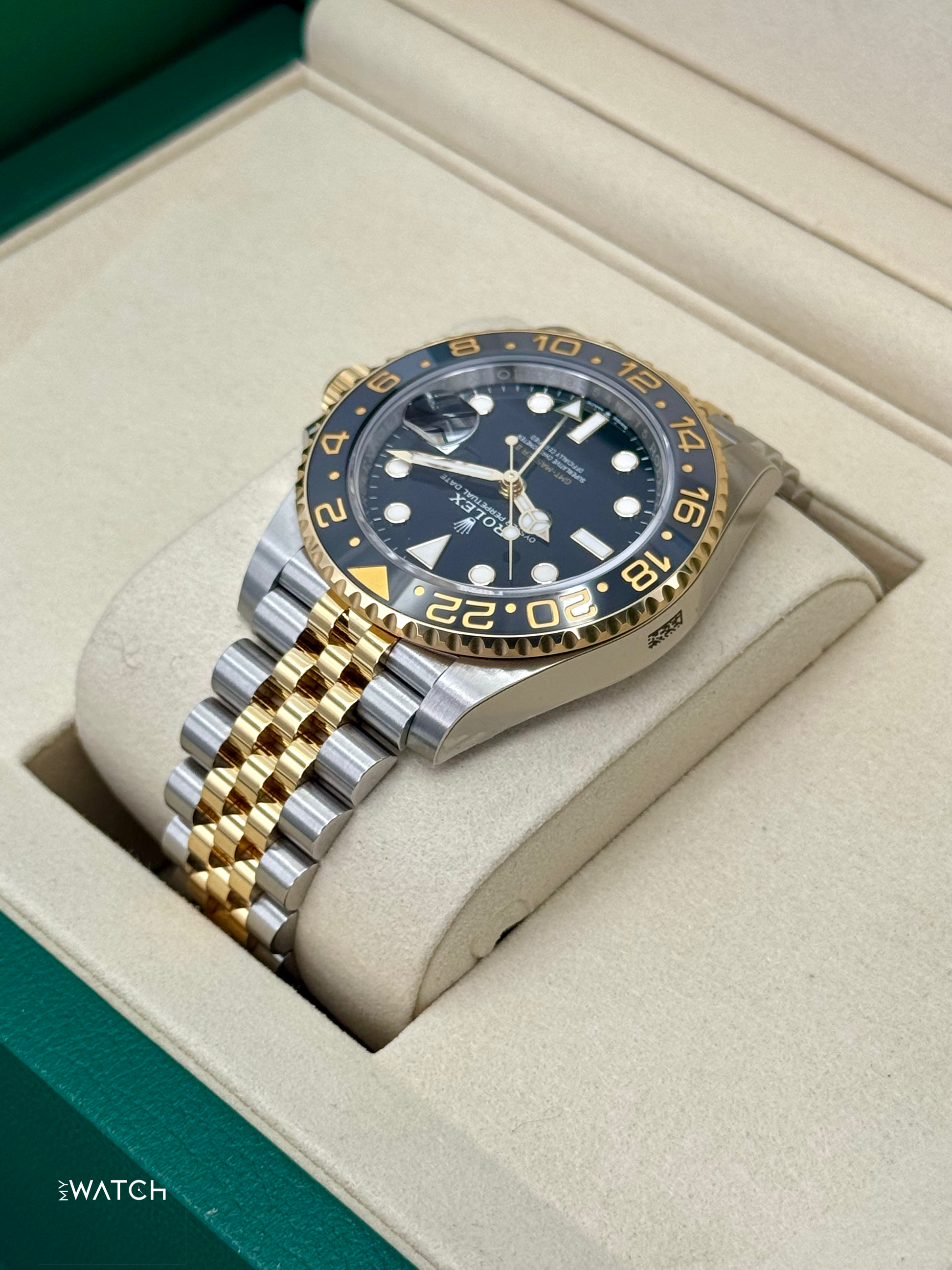 NEW 2025 Rolex GMT-Master II 40mm 126713GRNR Two-Tone Jubilee (STICKERED) - MyWatchLLC