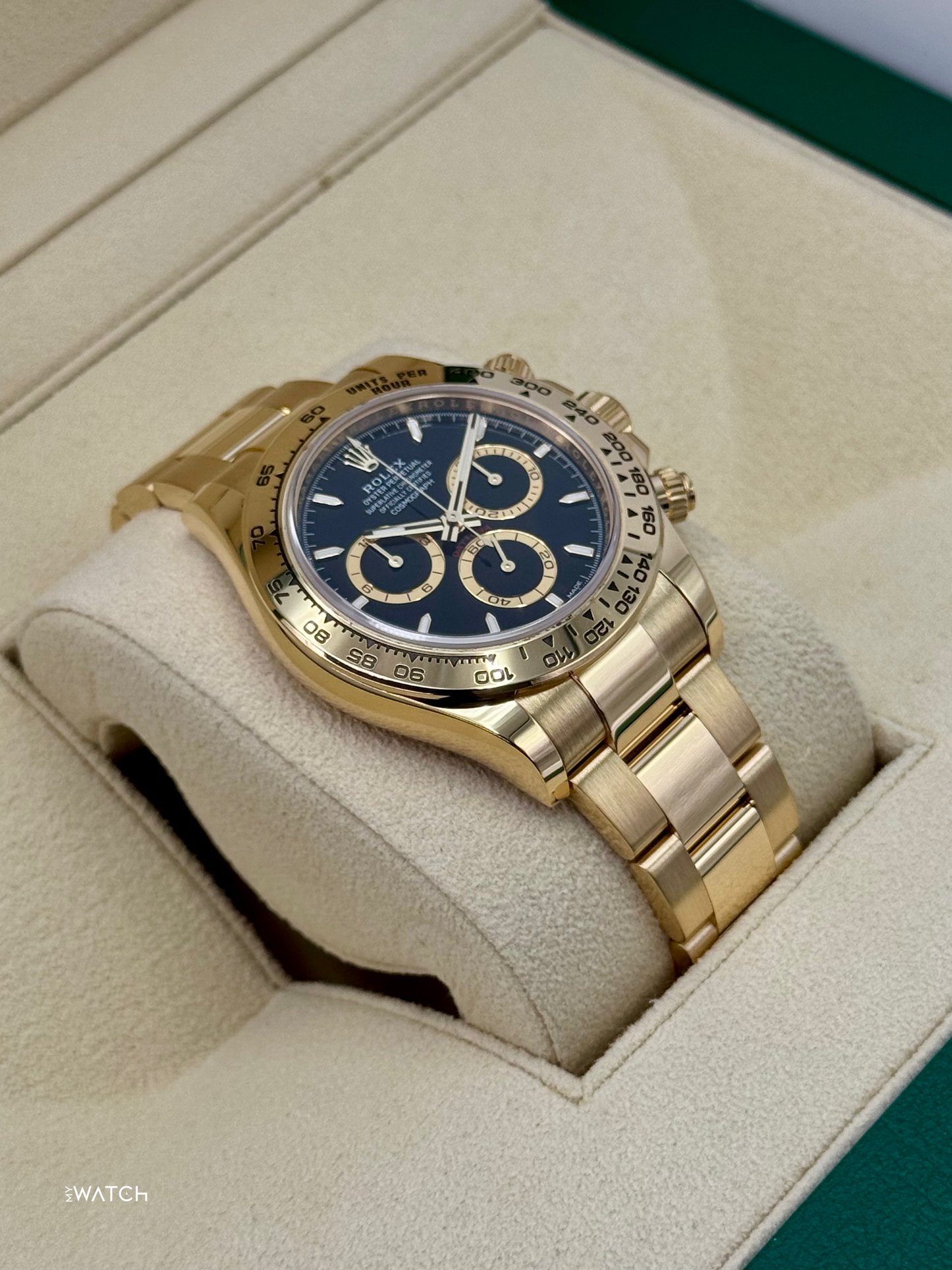2025 Rolex Daytona 40mm 126508 18kt Yellow Gold Black Dial