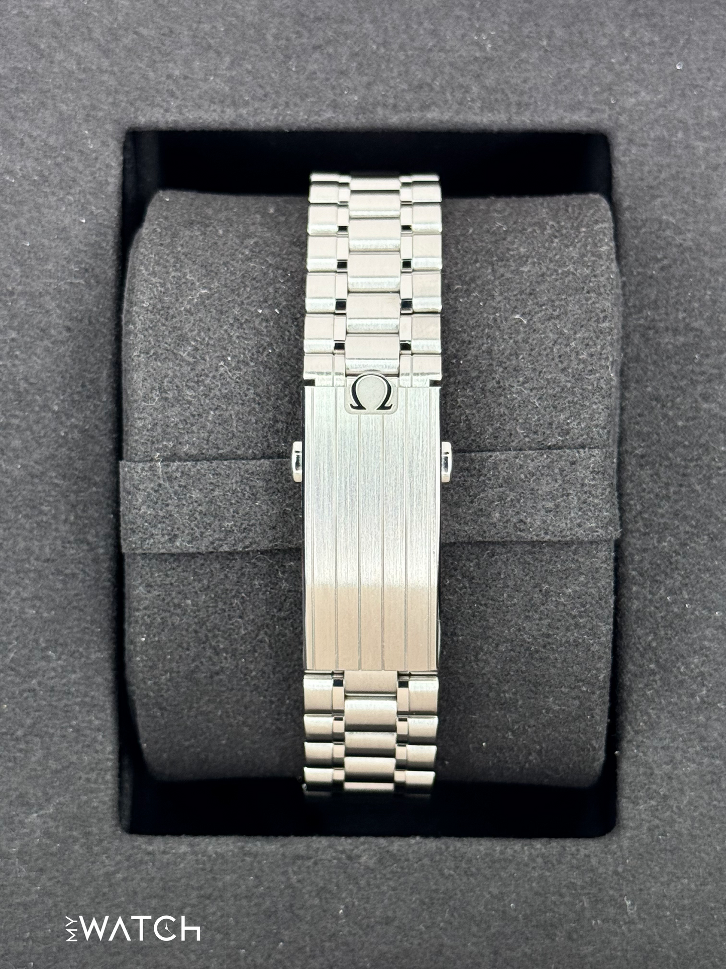 2025 Omega Speedmaster Moonwatch Professional 42mm White Dial
