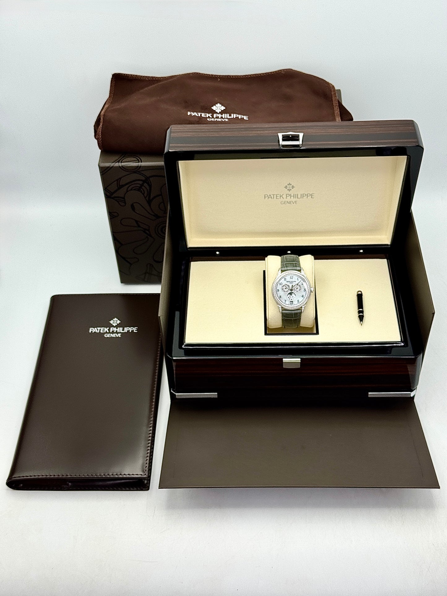 NEW 2026 Patek Philippe Annual Calendar 38mm 4948G White Gold Mother of Pearl Dial