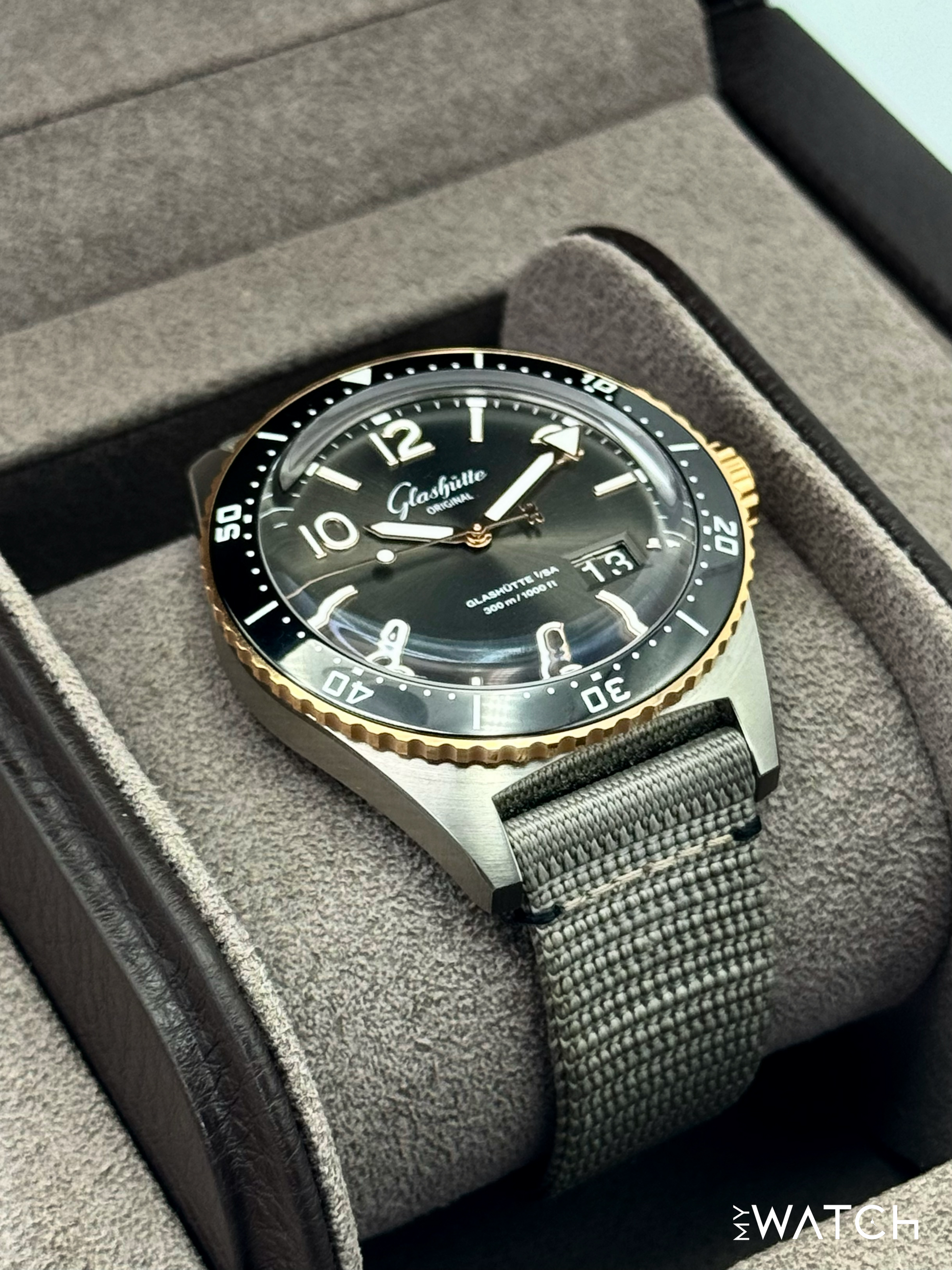 2024 Glashütte Seaq Panorama Date 43.2mm 1-36-13-04-91-34 Red Gold - MyWatchLLC