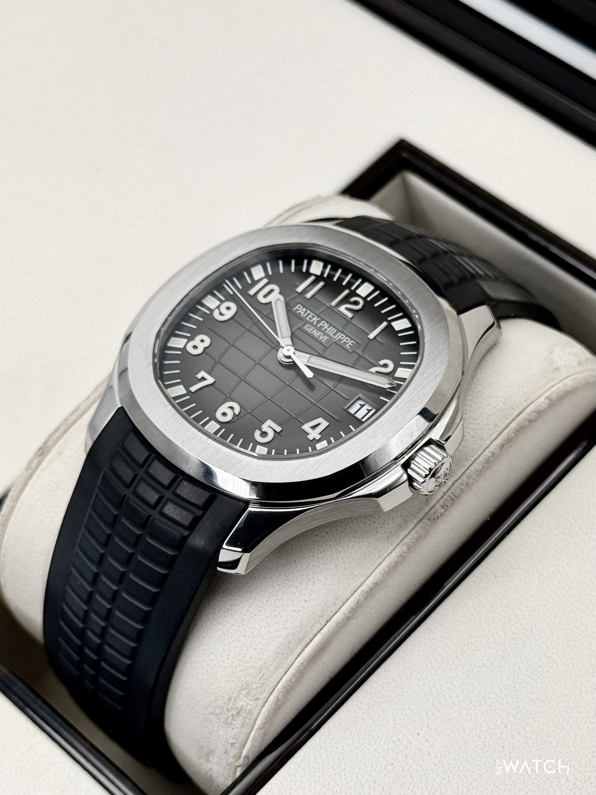 2017 Patek Philippe Aquanaut 40.8mm 5167A-001 Stainless Steel Gray Dial - MyWatchLLC