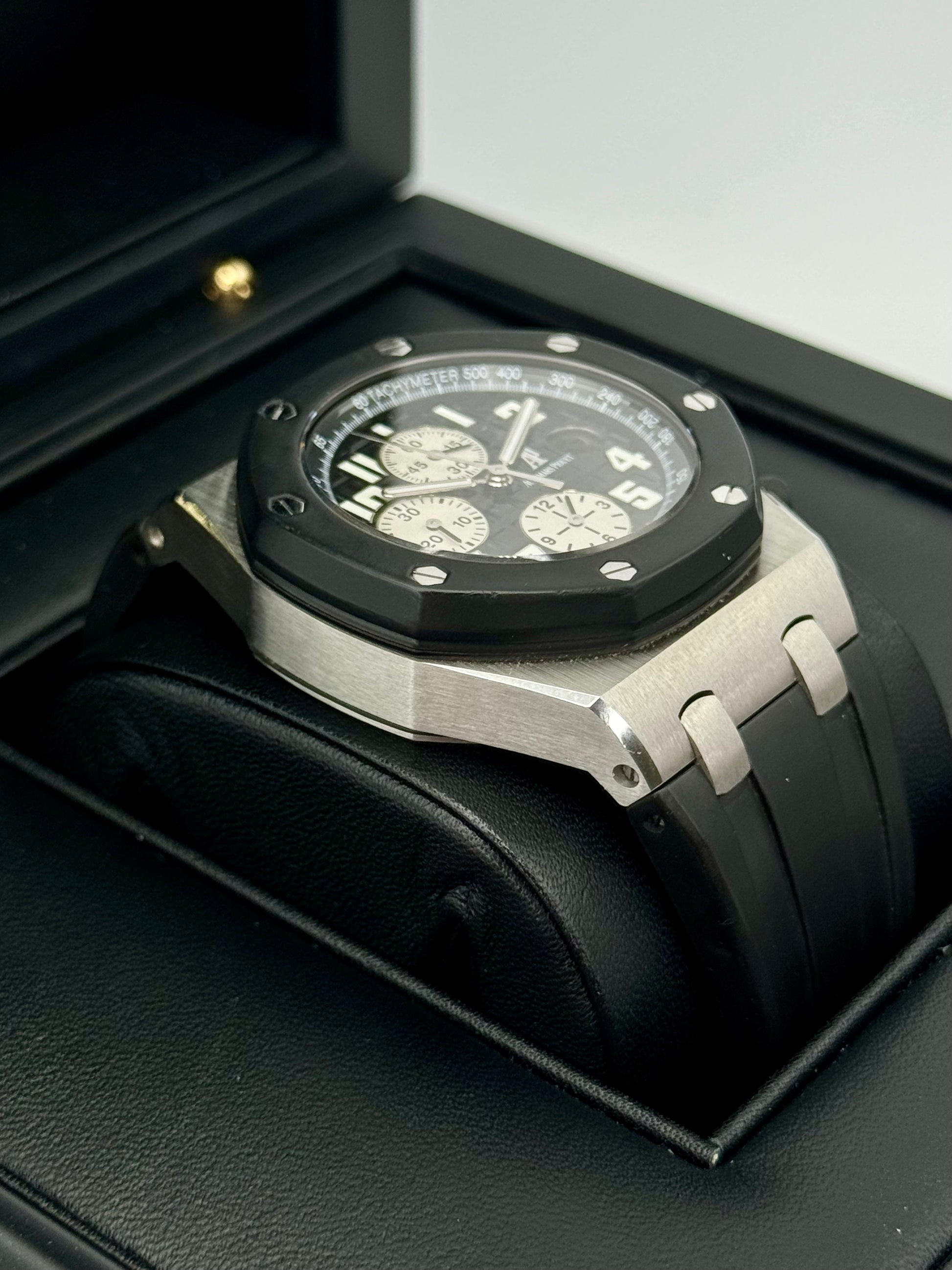 Audemars Piguet Royal Oak 42mm 25940SK Offshore - MyWatchLLC