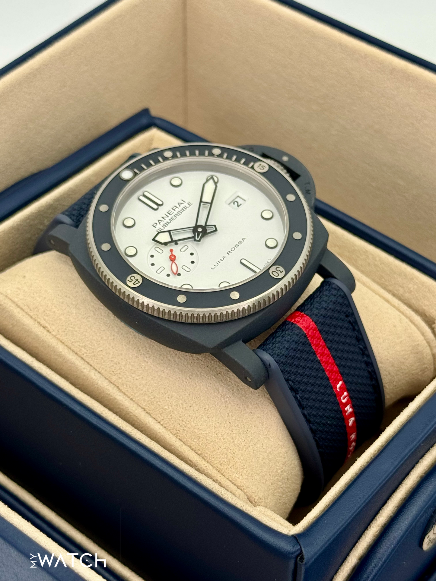 NEW 2025 Panerai Quarantaquattro 44mm PAM01543 Ceramic White Dial