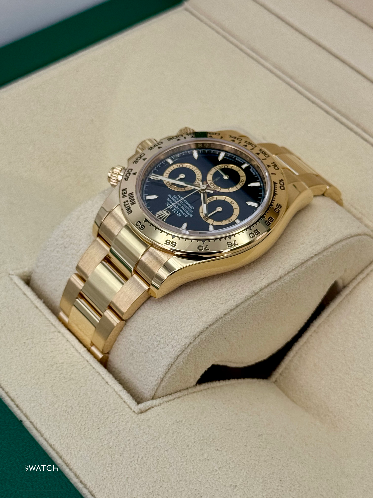 2025 Rolex Daytona 40mm 126508 18kt Yellow Gold Black Dial