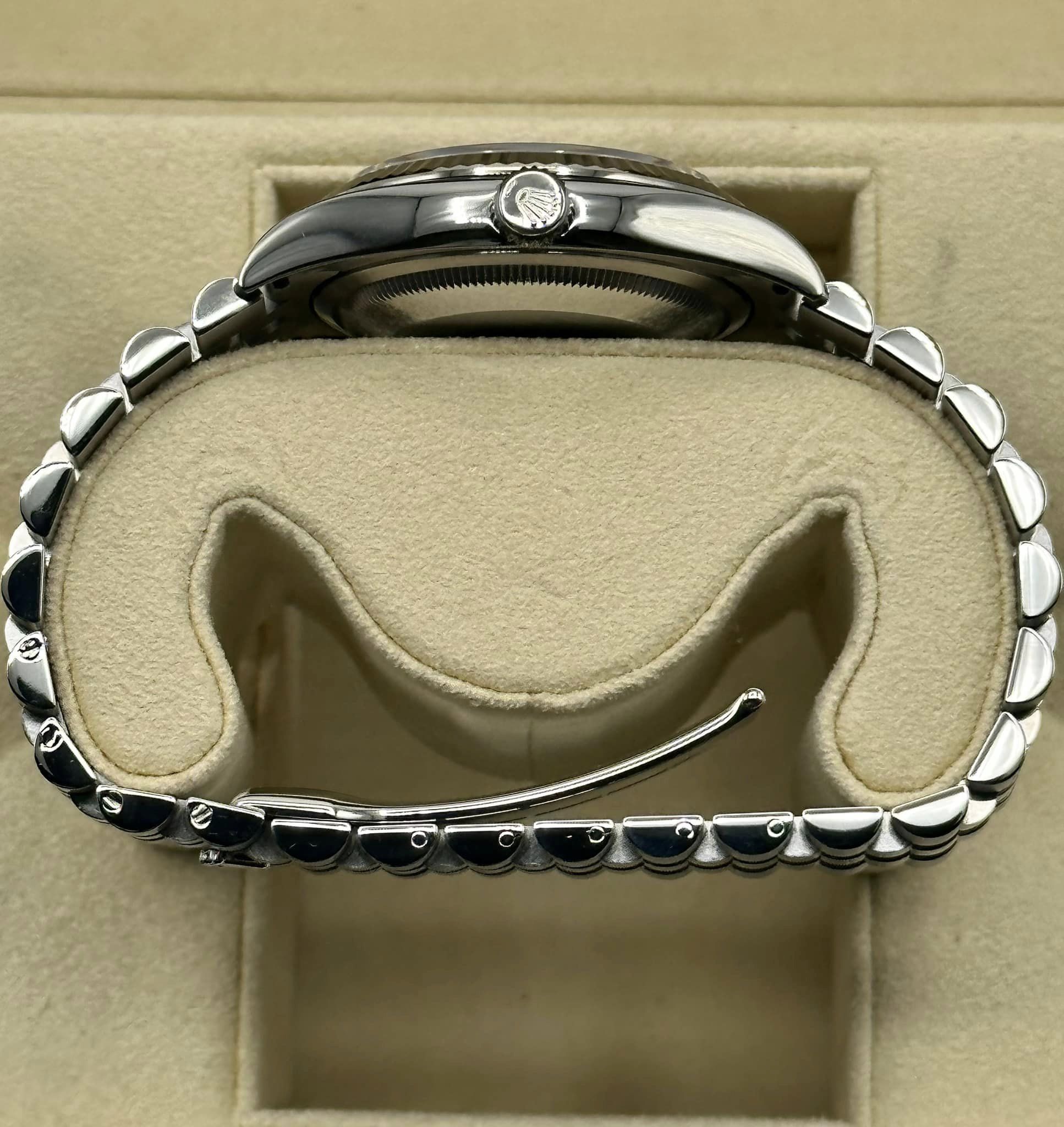 2018 Rolex Datejust 36mm 116234 Jubilee Blue Stick Roulette Date Dial - MyWatchLLC