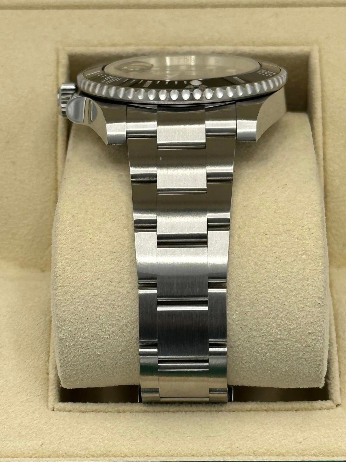 2015 Rolex Submariner Date 40mm 116610LN Stainless Steel Black Dial - MyWatchLLC