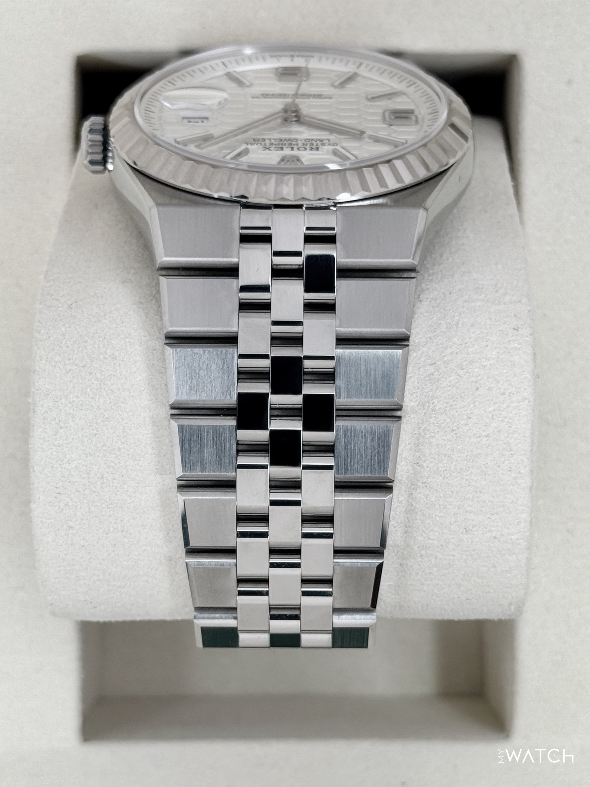 NEW 2026 Rolex Land-Dweller 40mm 127334 Stainless Steel Jubilee White Dial - MyWatchLLC