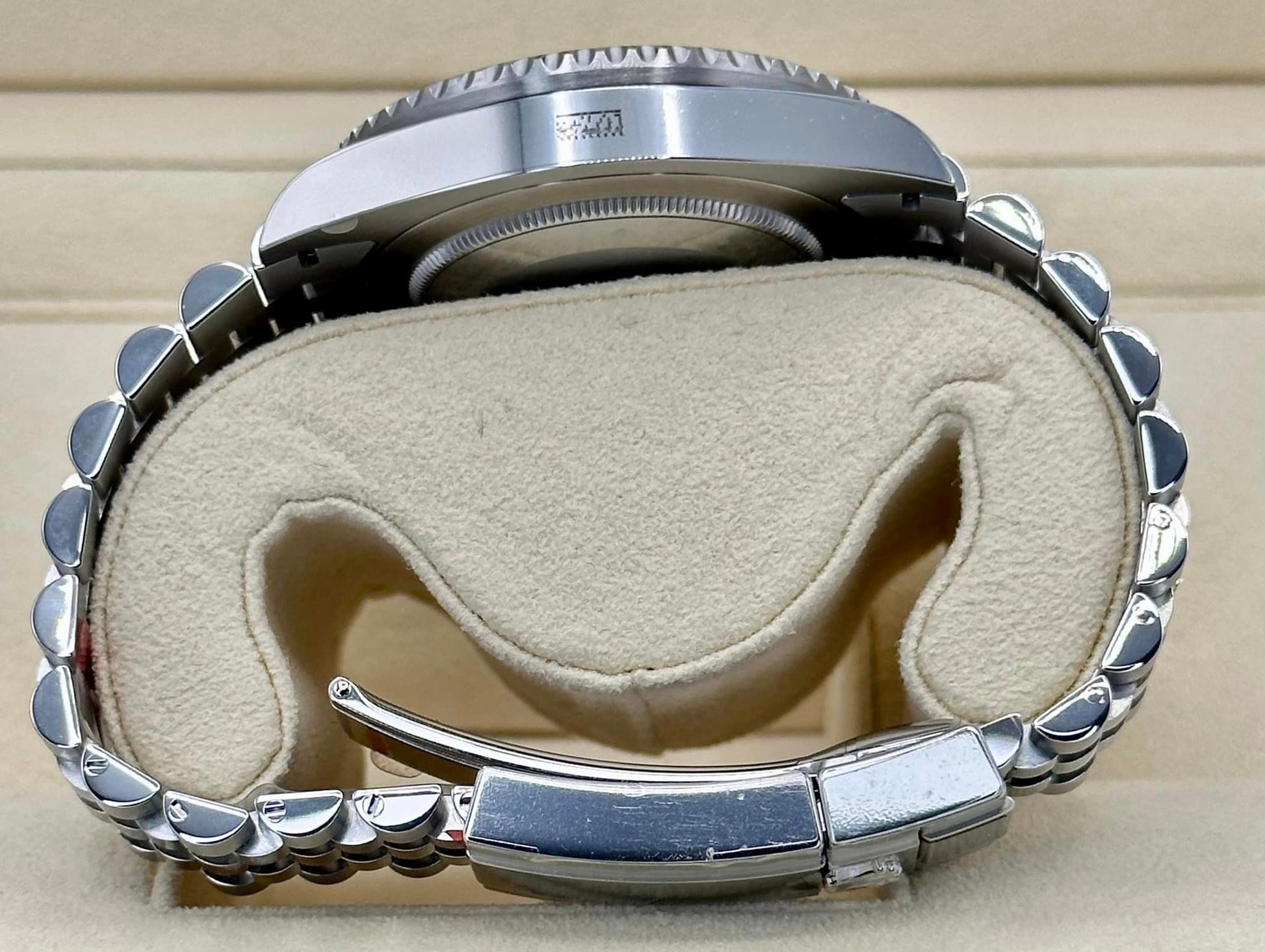 NEW 2022 Rolex GMT-Master II "Batgirl" 40mm 126710BLNR Jubilee - MyWatchLLC