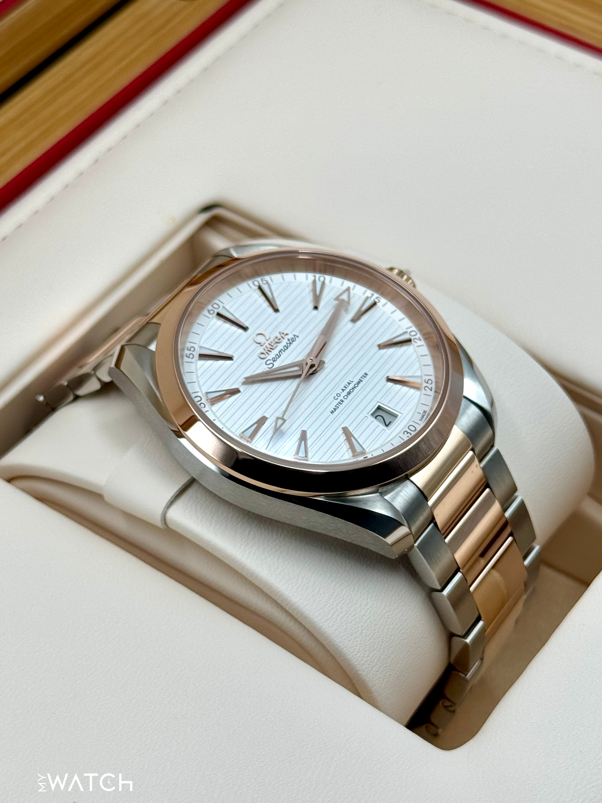 2025 Omega Seamaster Aqua Terra 41mm 220.20.41.21.02.001 Silver Dial - MyWatchLLC