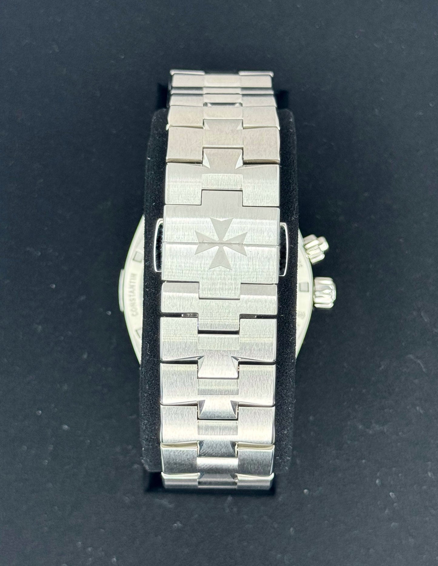 2023 Vacheron Constantin Overseas Dual Time 41mm 7900V Blue Dial - MyWatchLLC