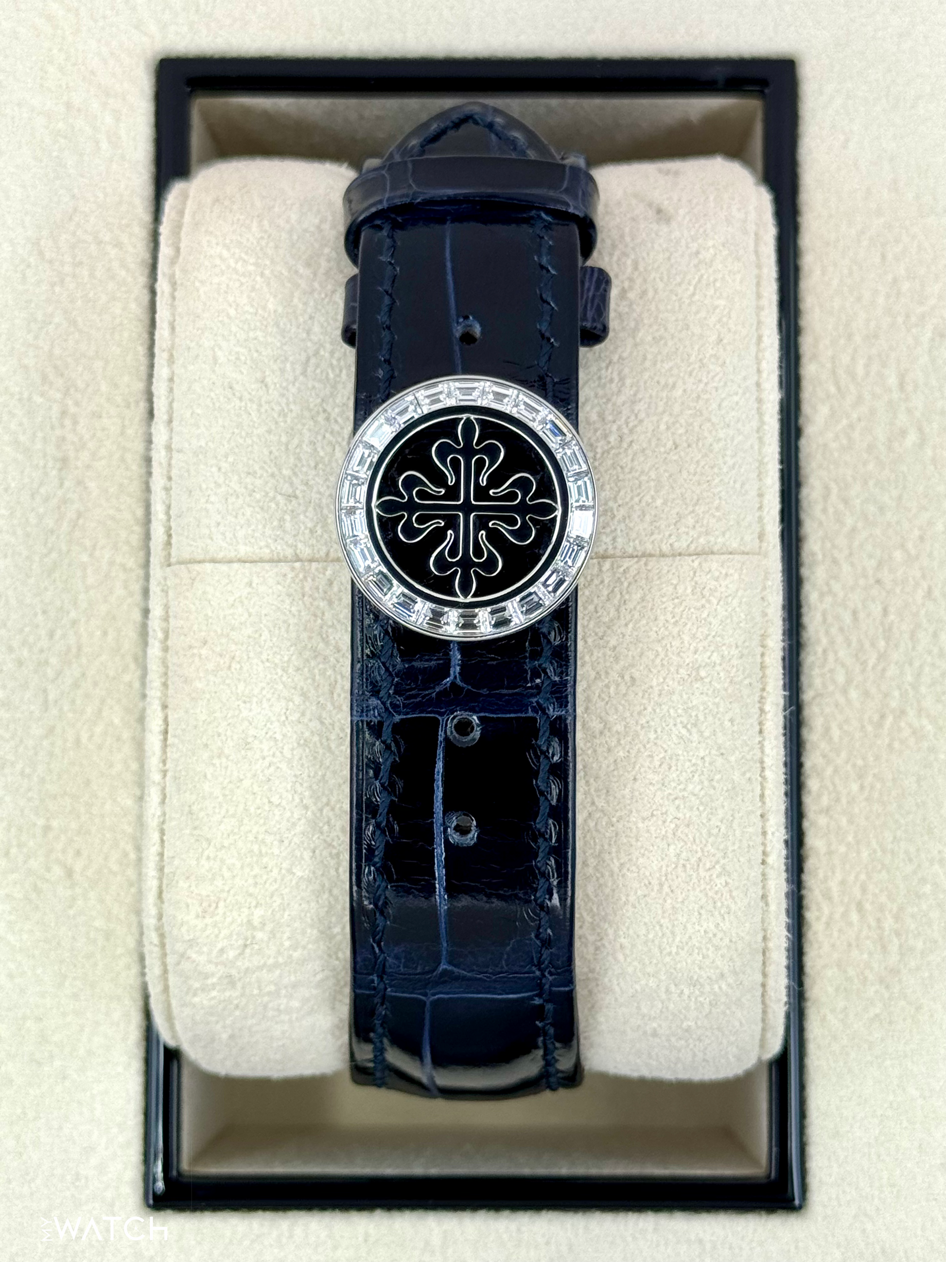 2023 Patek Philippe Annual Calendar Chronograph 40.5mm 5961P Platinum Blue Dial - MyWatchLLC