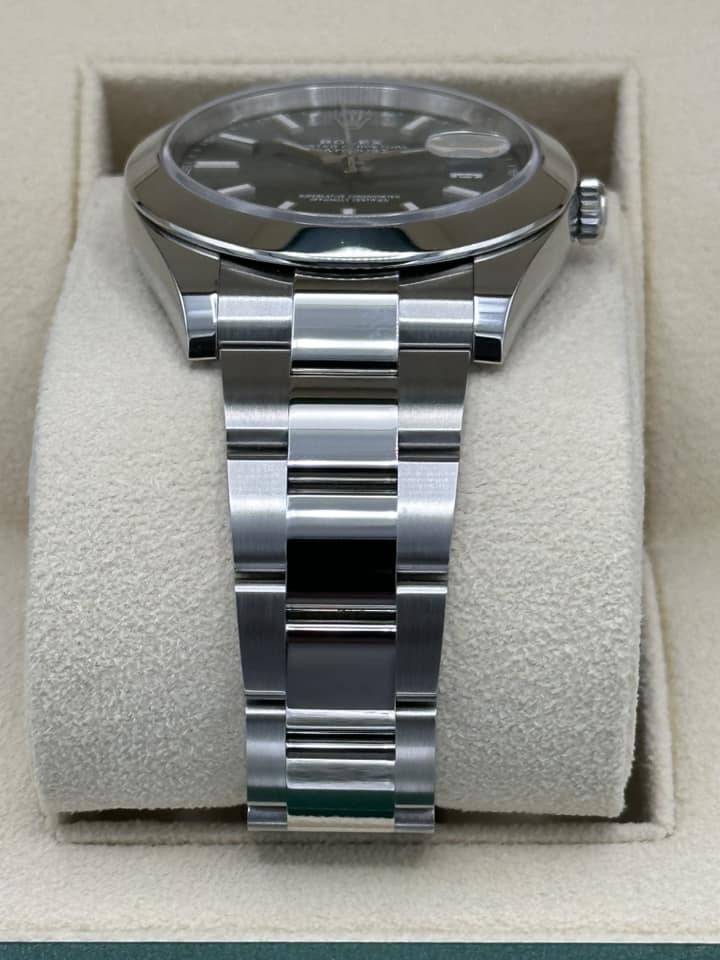 2023 Rolex Datejust 41mm 126300 Stainless Steel Green Dial Oyster - MyWatchLLC