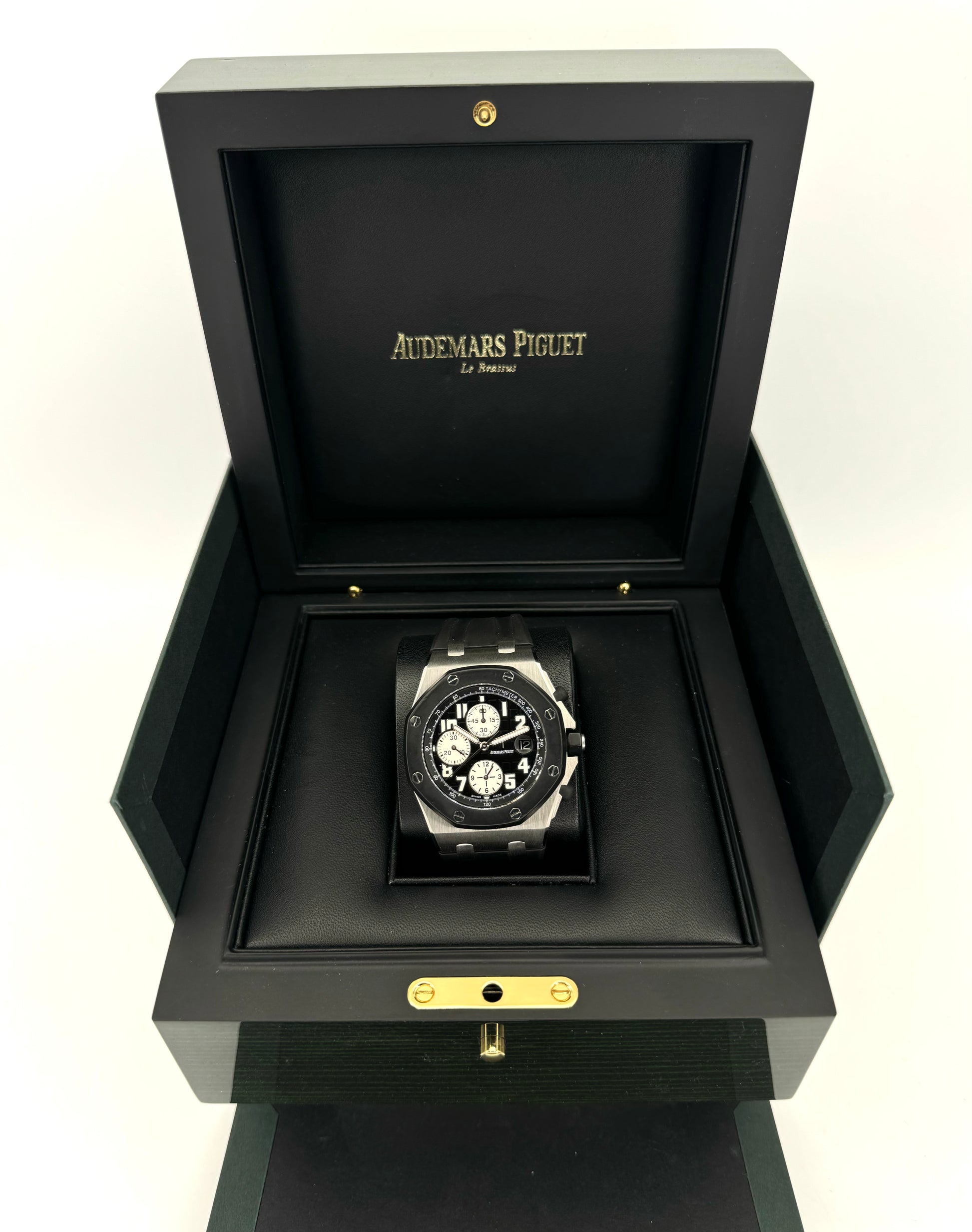 Audemars Piguet Royal Oak 42mm 25940SK Offshore - MyWatchLLC