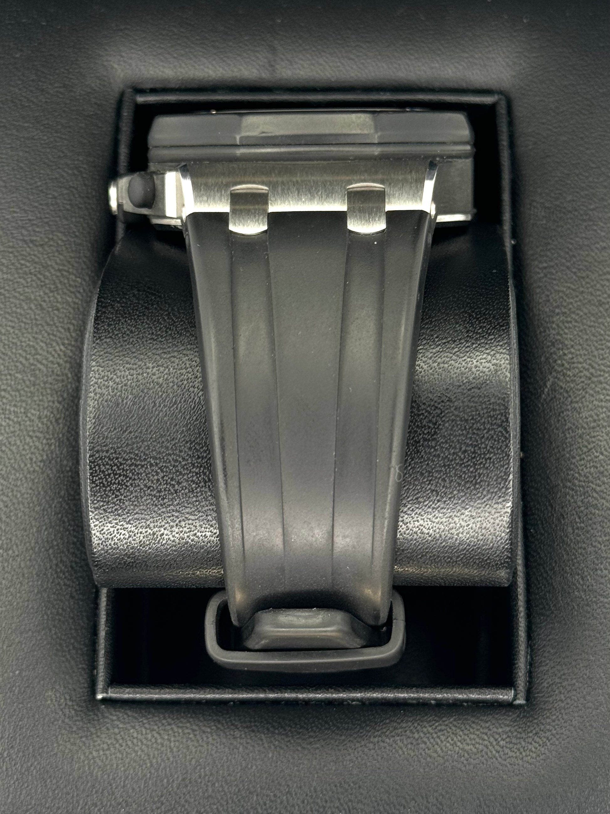 Audemars Piguet Royal Oak 42mm 25940SK Offshore - MyWatchLLC