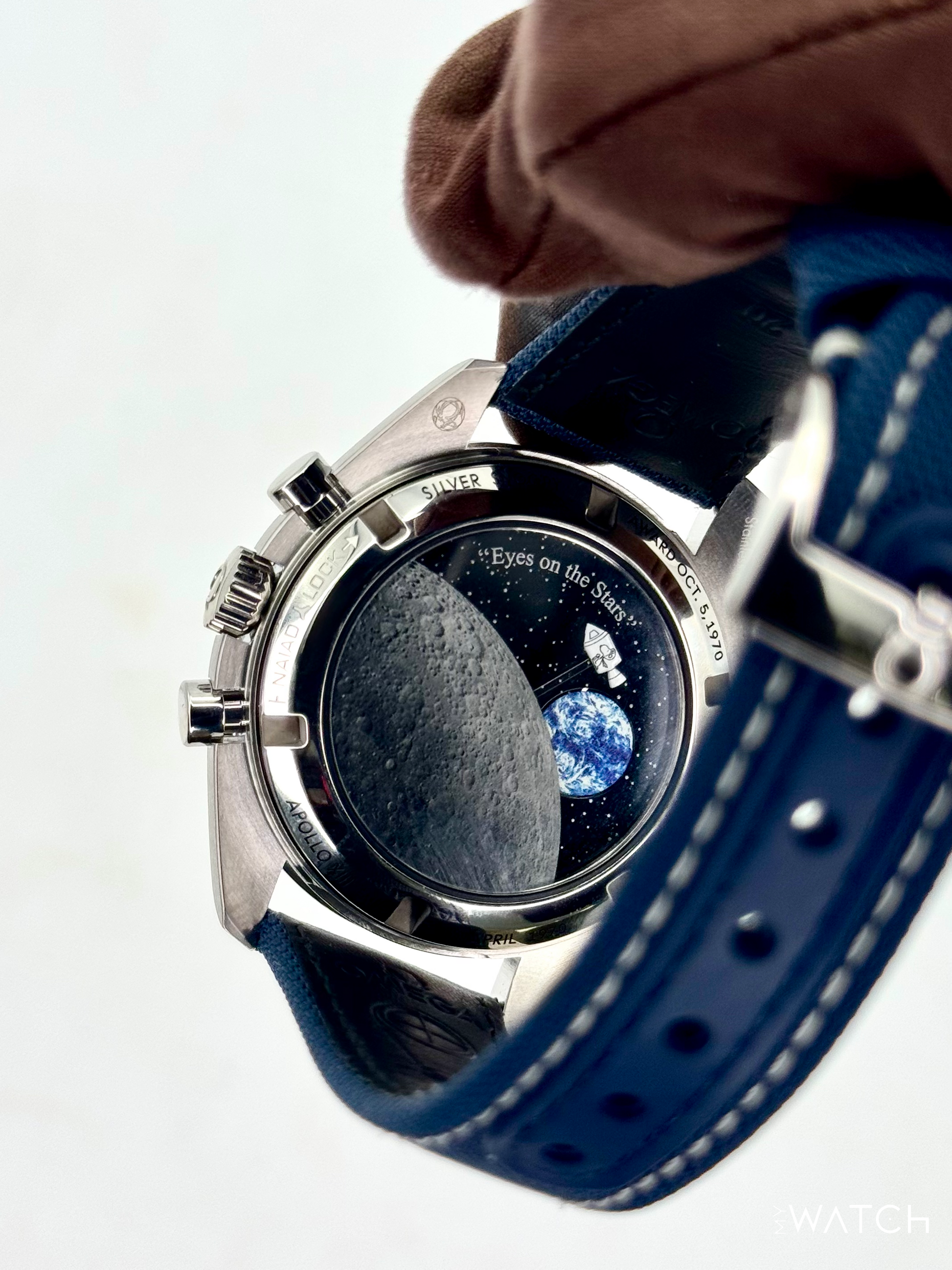 NEW 2026 Omega Speedmaster Silver Snoopy Award 310.32.42.50.02.001 - MyWatchLLC