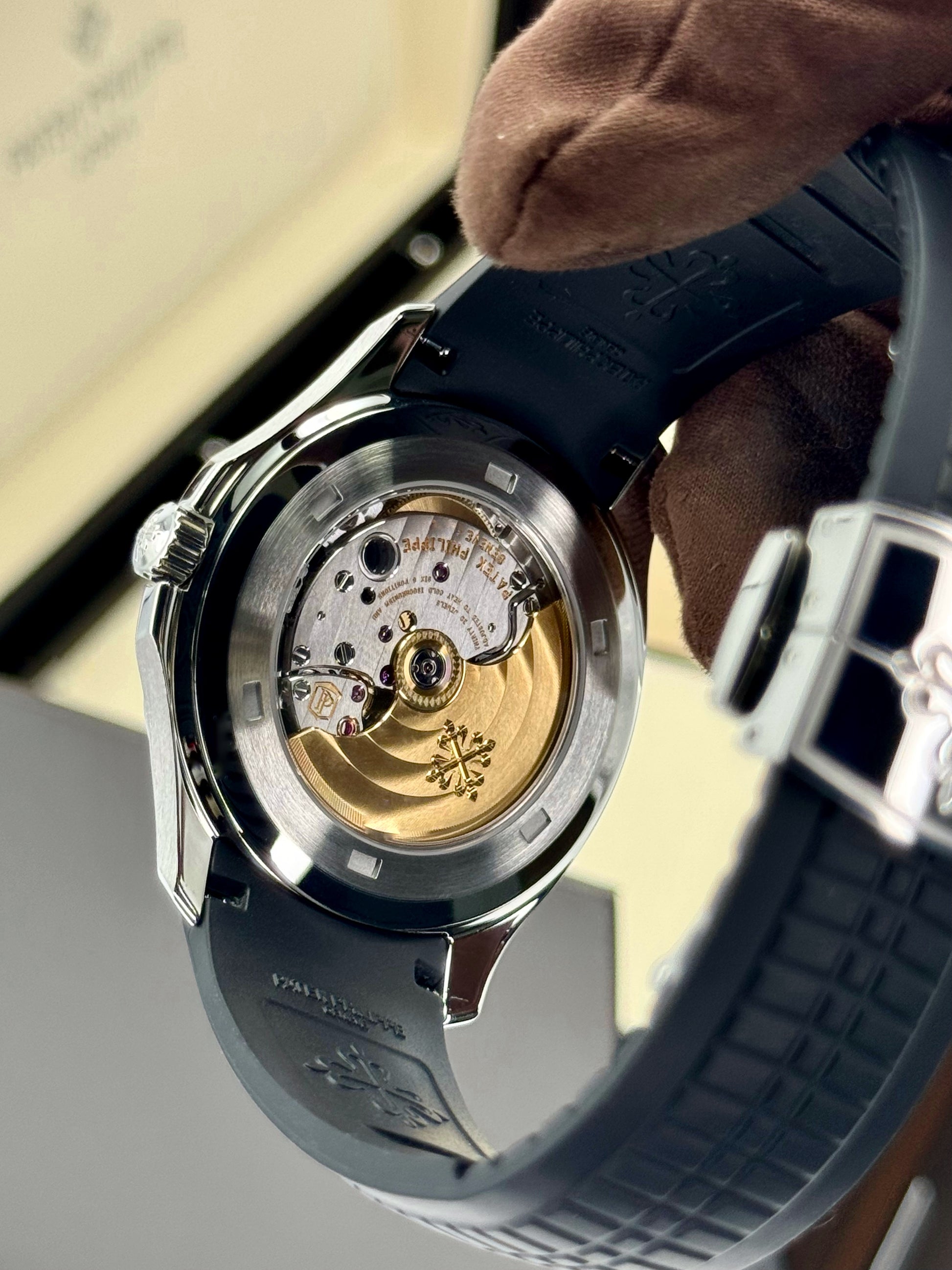 2022 Patek Philippe Aquanaut 5167/1A-001 40mm Stainless Steel Gray Dial - MyWatchLLC