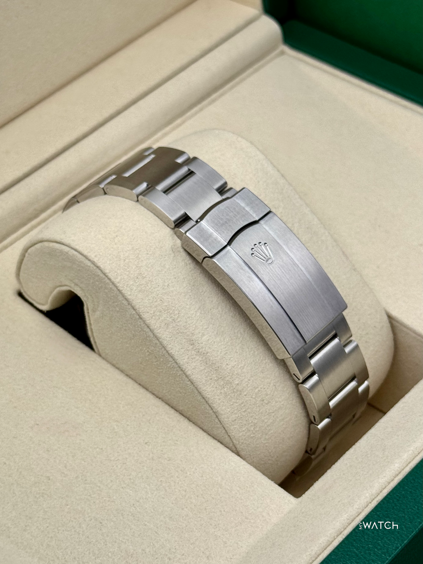 NEW 2025 Rolex Oyster Perpetual 41mm 134300 Green Dial