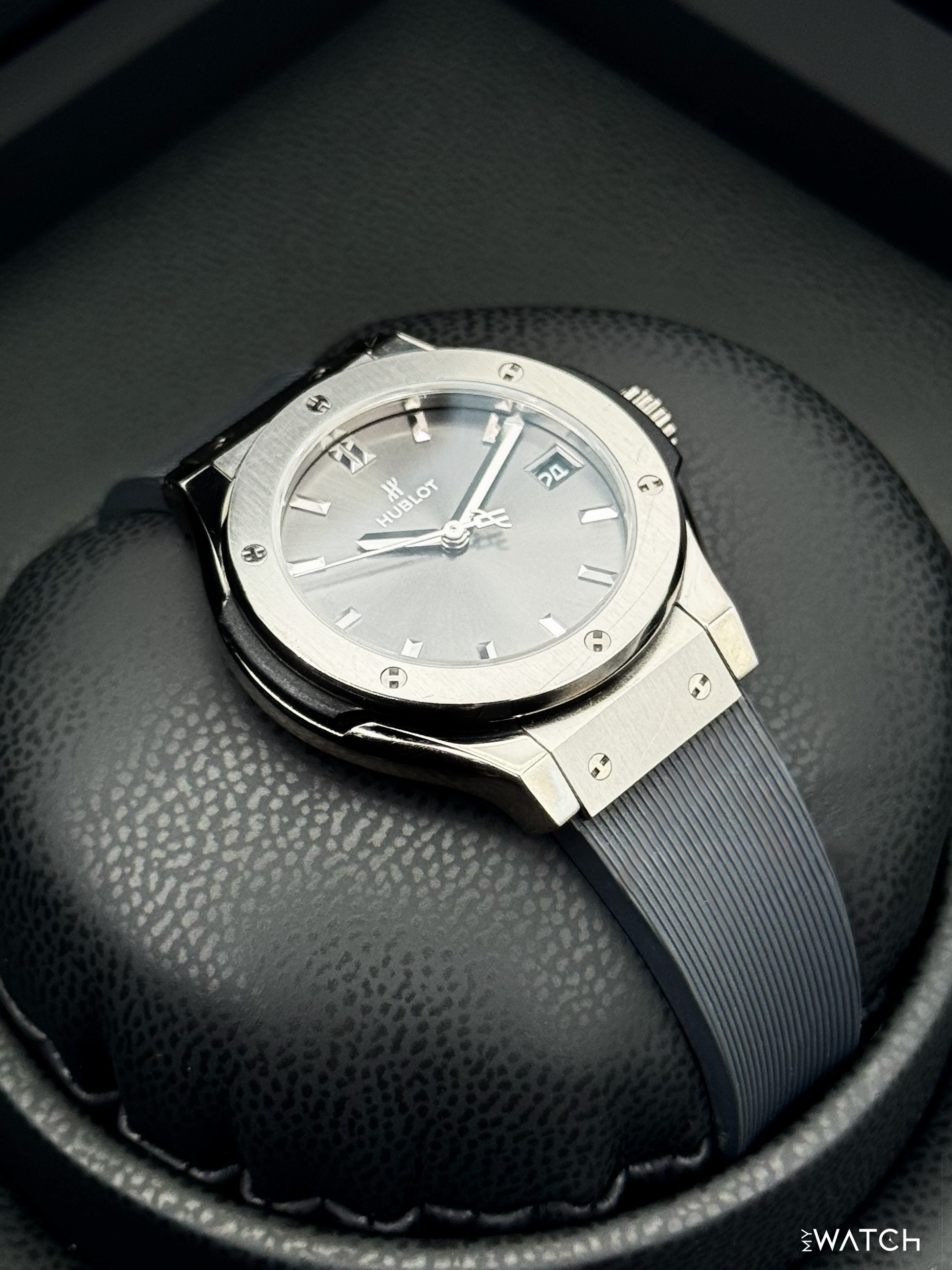 2022 Ladies Hublot Classic Fusion 33mm 581.NX.7071.RX Titanium Grey Dial - MyWatchLLC