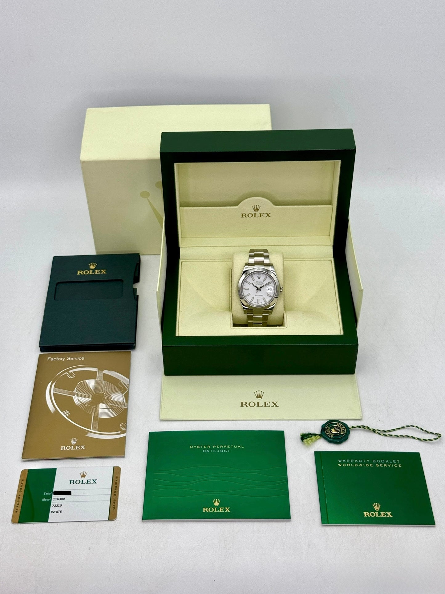 2015 Rolex Datejust 41mm 116300 Stainless Steel Oyster White Dial