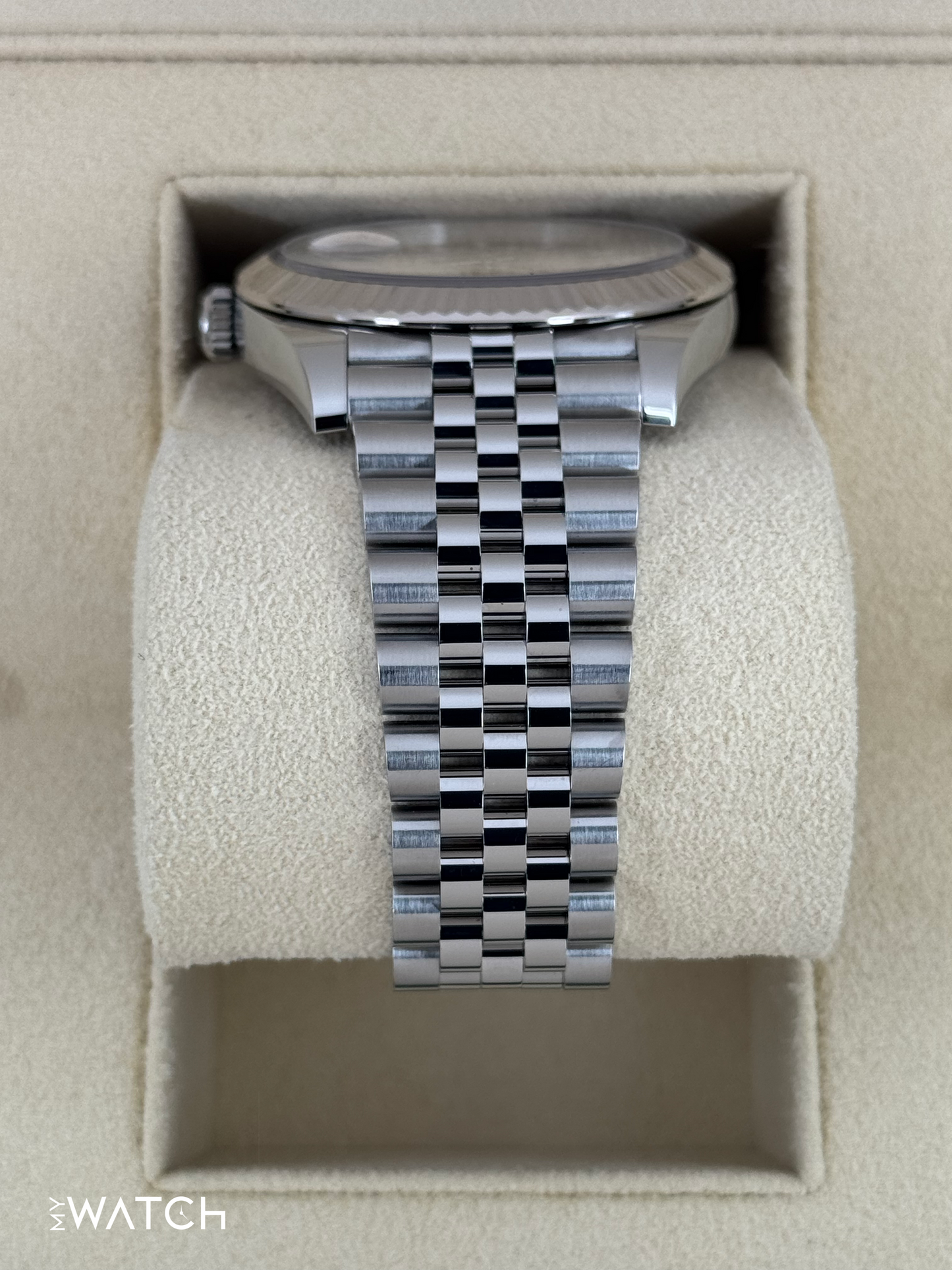 2023 Rolex Datejust 41mm 126334 Stainless Steel Jubilee Silver Dial