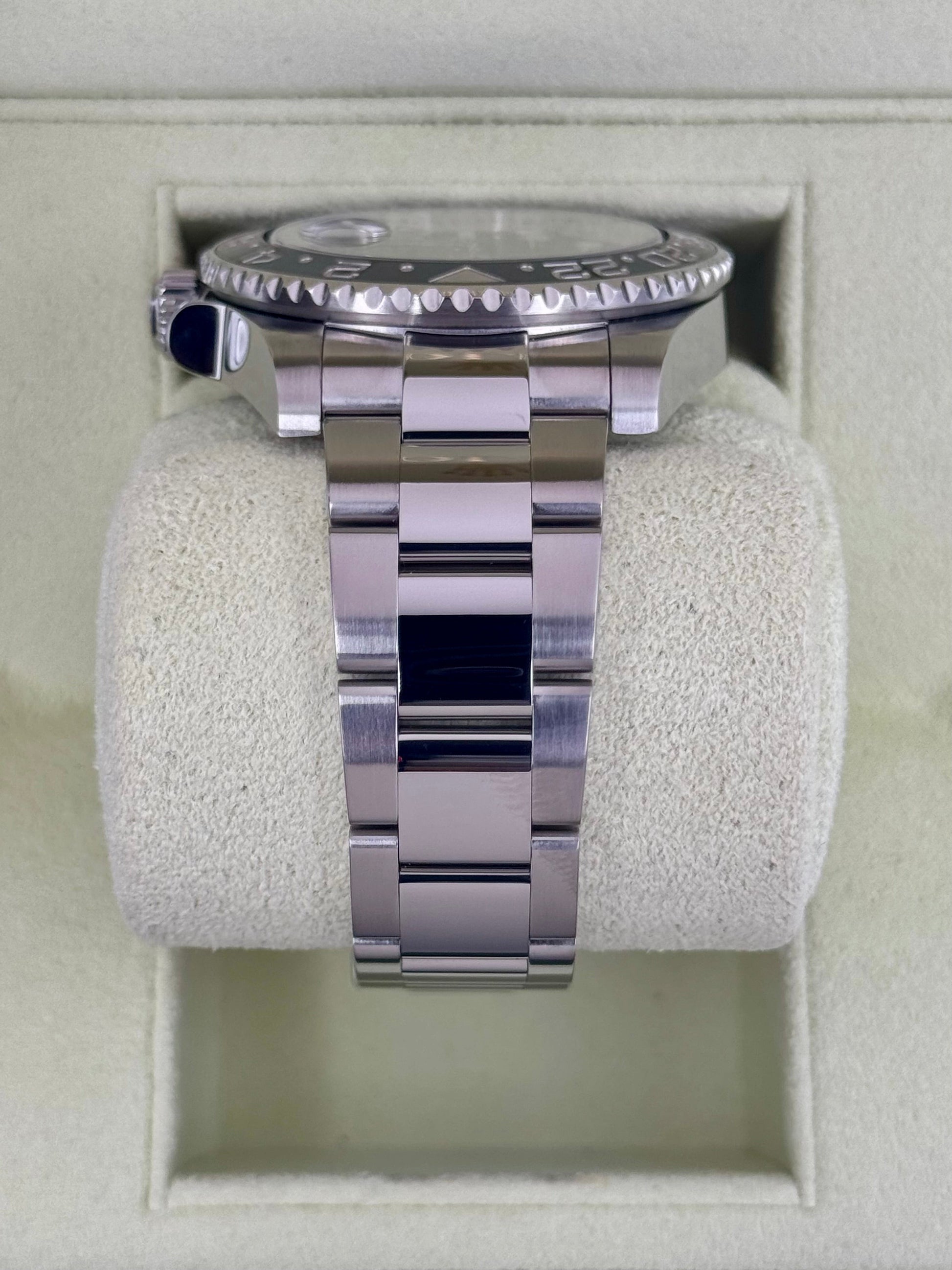 2012 Rolex GMT-Master II 40mm 116710LN Stainless Steel Black Dial - MyWatchLLC