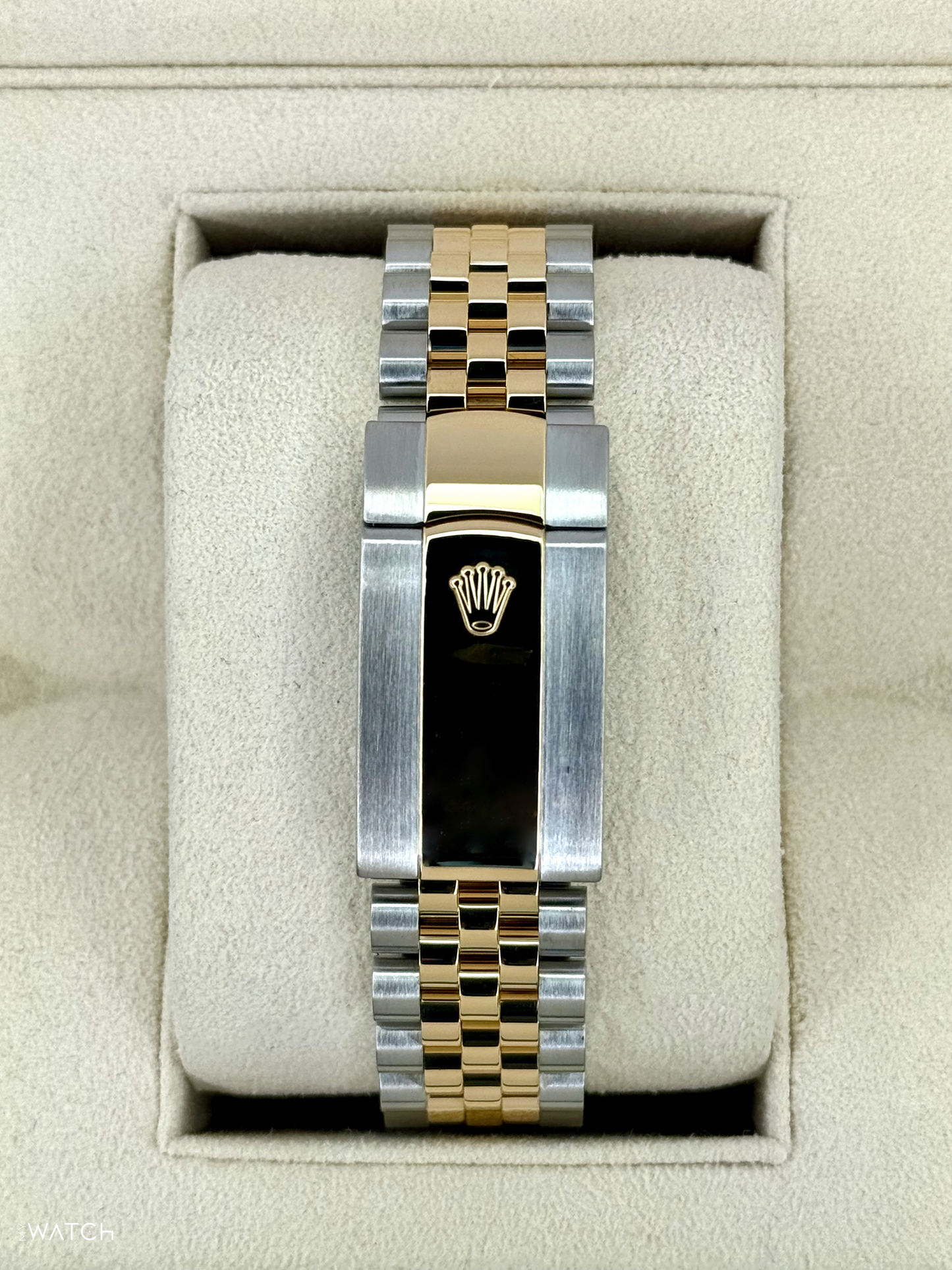 2022 Rolex Sky-Dweller 42mm 326933 Two-Tone Jubilee Champagne Dial