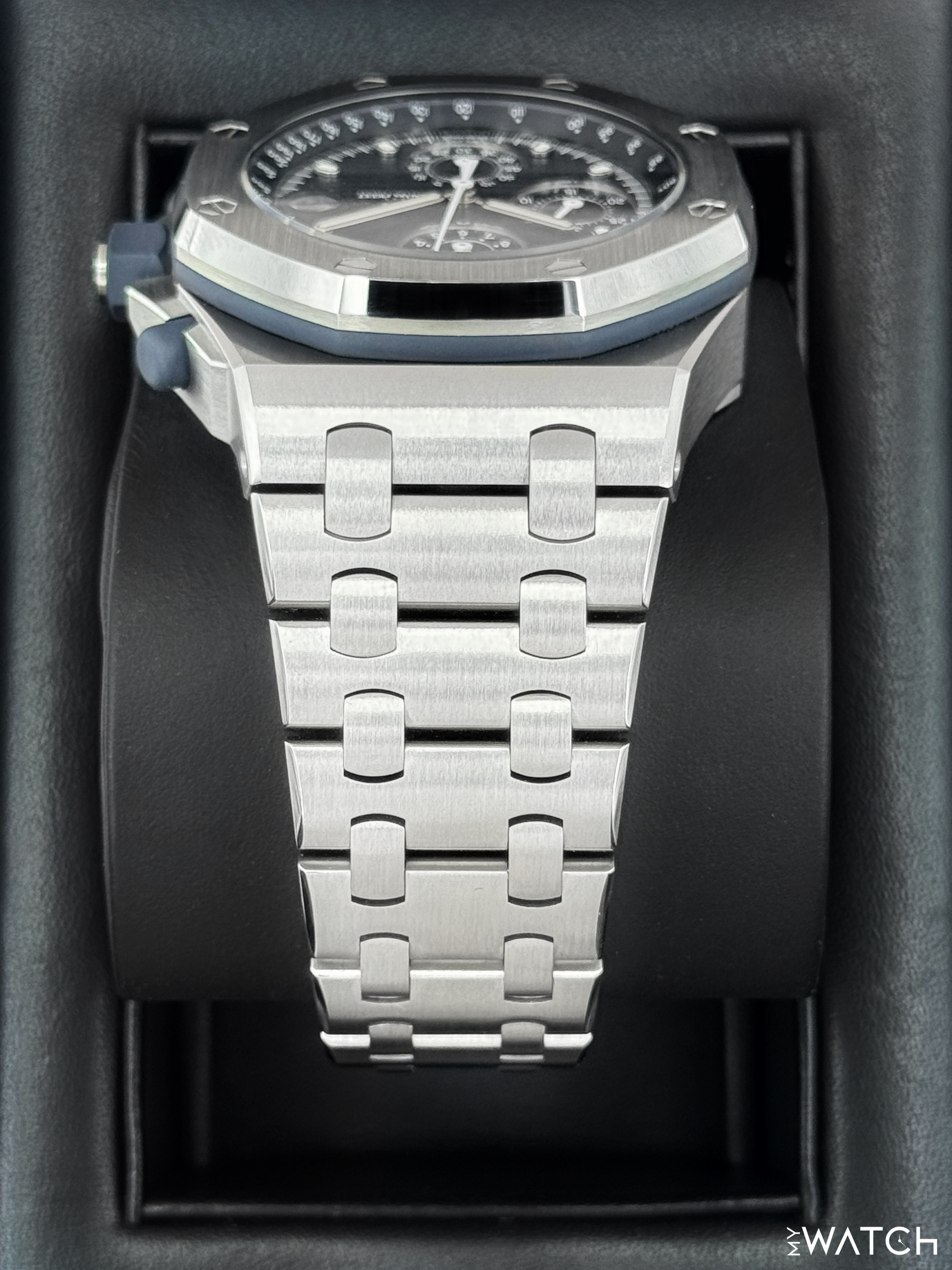 2021 Audemars Piguet Royal Oak Offshore Chrono "The Beast" 42mm 26238ST Blue Dial - MyWatchLLC