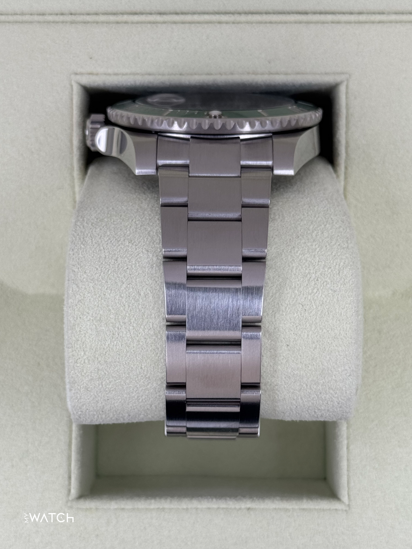 2014 Rolex Submariner "Hulk" 40mm 116610LV Green Dial