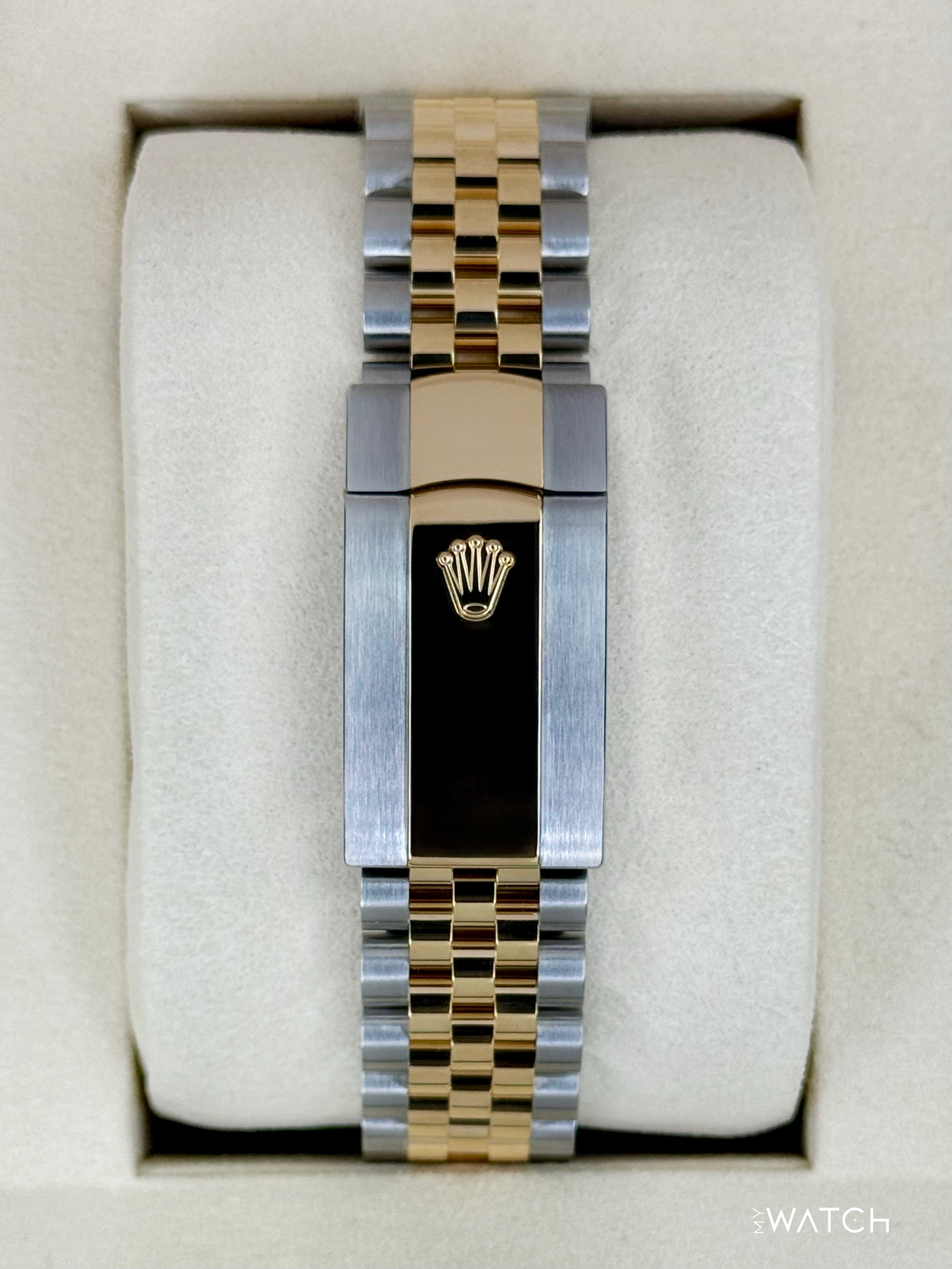 NEW 2025 Rolex Datejust 41mm 126333 Jubilee Champagne Diamond Dial - MyWatchLLC