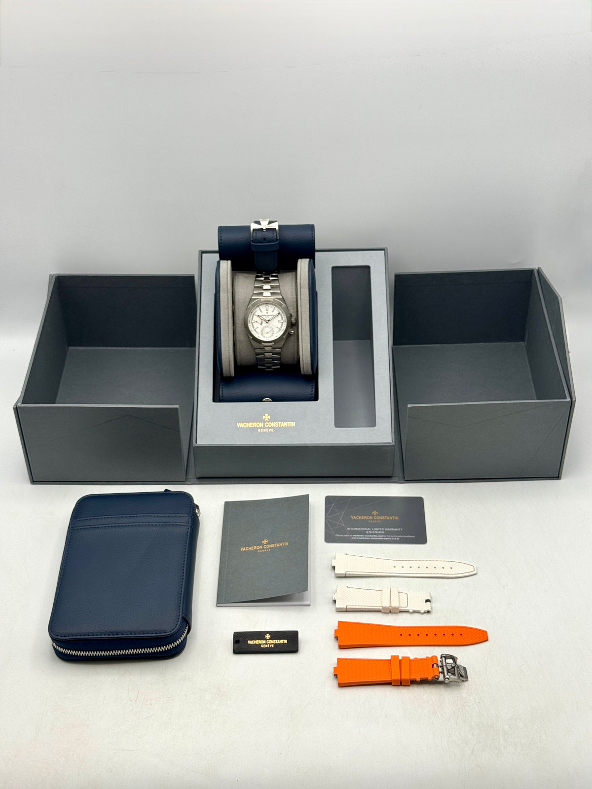 NEW 2026 Vacheron Constantin Overseas Dual Time 41mm 7930V Dual Time Titanium White Dial