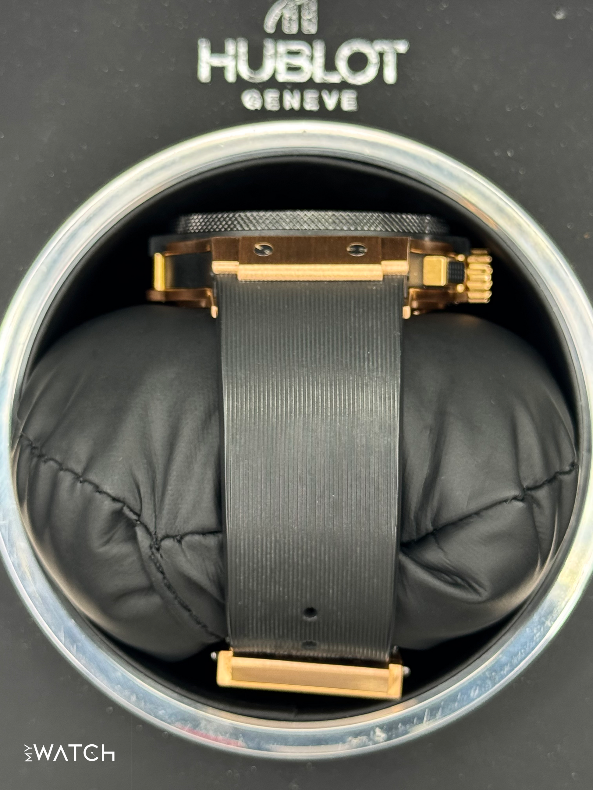 2011 Hublot Big Bang Chronograph 44mm 301.PM.1780.RX Rose Gold Black Dial - MyWatchLLC