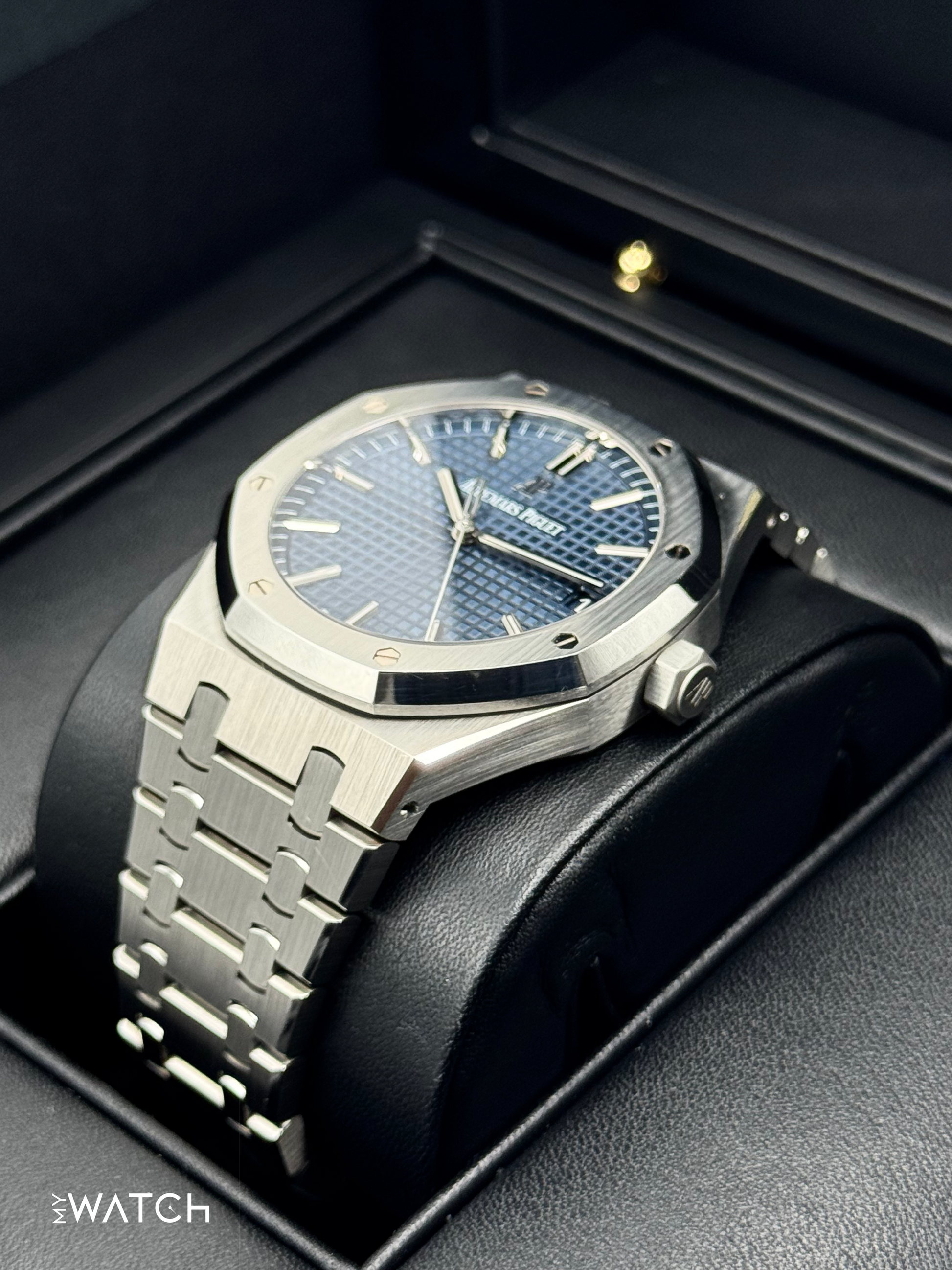 2019 Audemars Piguet Royal Oak 41mm 15500ST Blue Dial - MyWatchLLC
