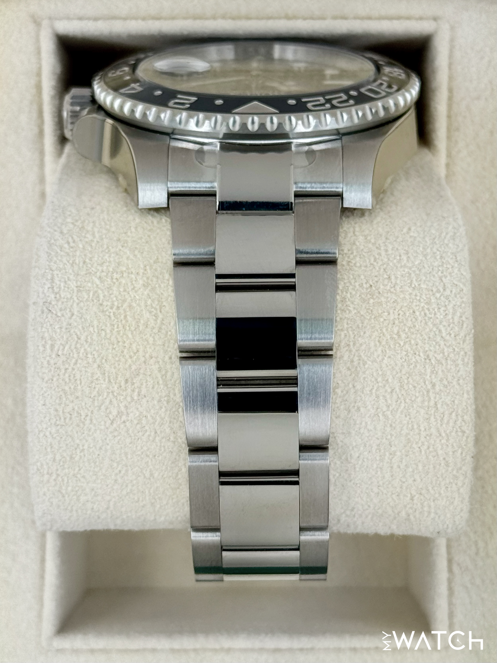 NEW OLD STOCK 2017 Rolex GMT-Master II 40mm 116710LN Stainless Steel Black Dial (STICKERED) - MyWatchLLC