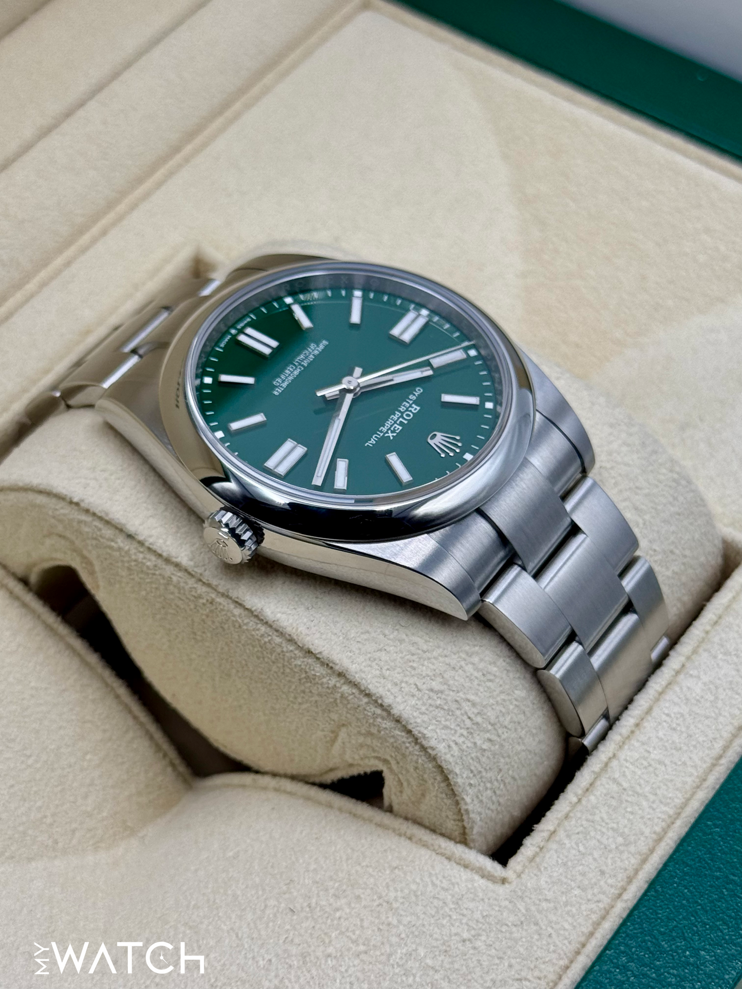 2024 Rolex Oyster Perpetual 41mm 124300 Green Dial
