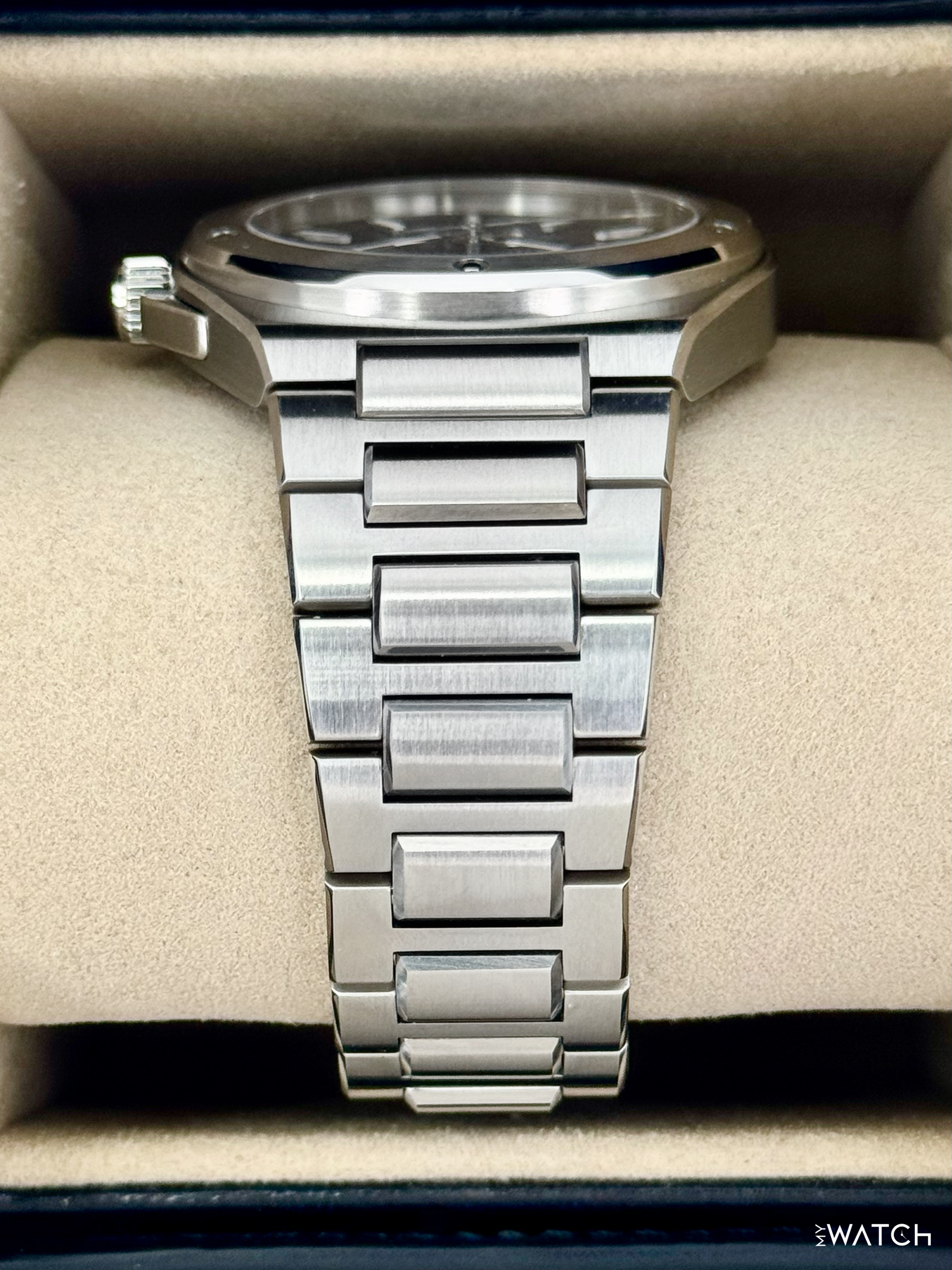 NEW 2026 IWC Ingenieur Automatic 40mm IW328907 Stainless Steel Blue Dial - MyWatchLLC