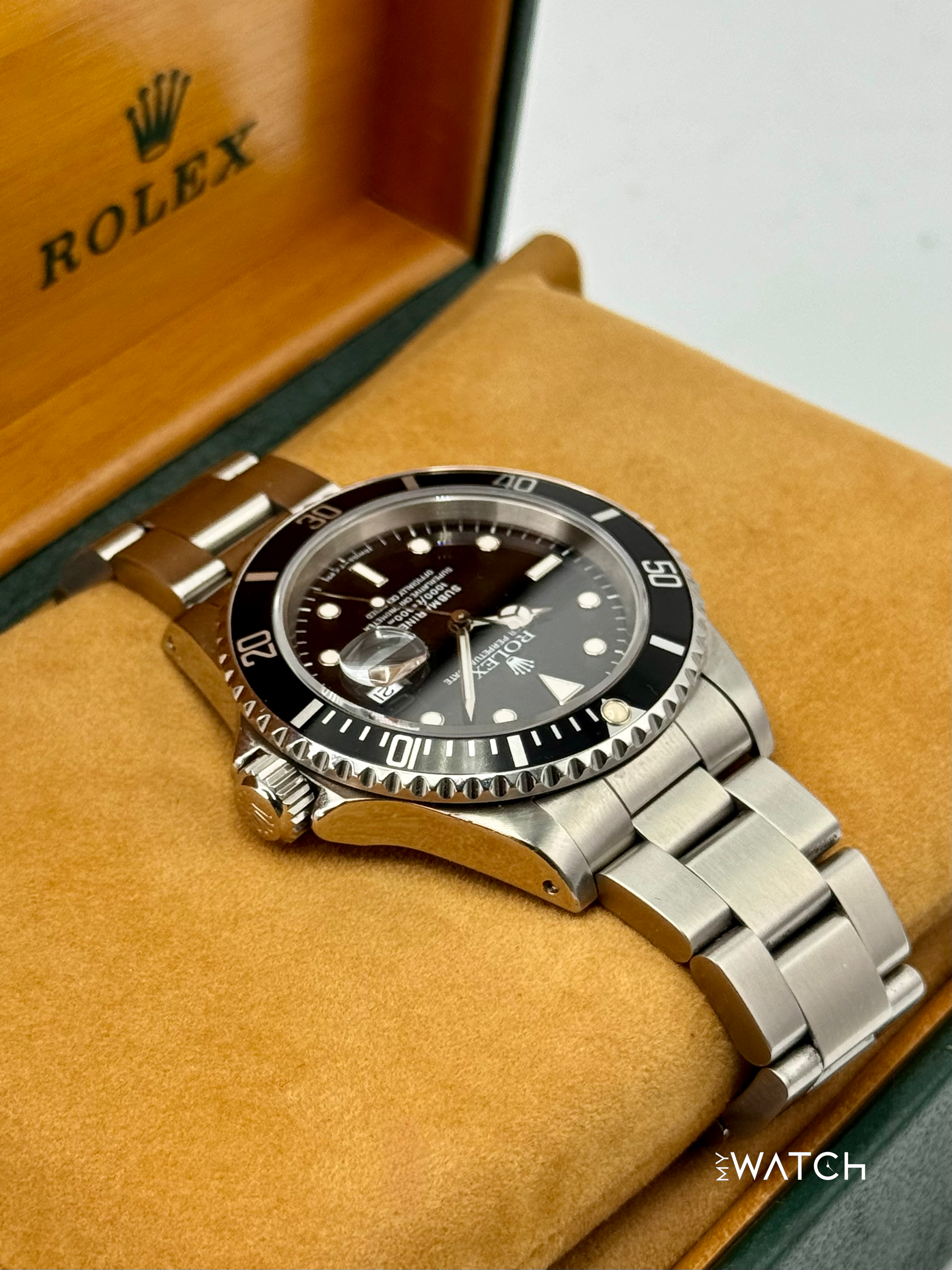 1993 Rolex Submariner 40mm 16610 Stainless Steel Black Dial - MyWatchLLC