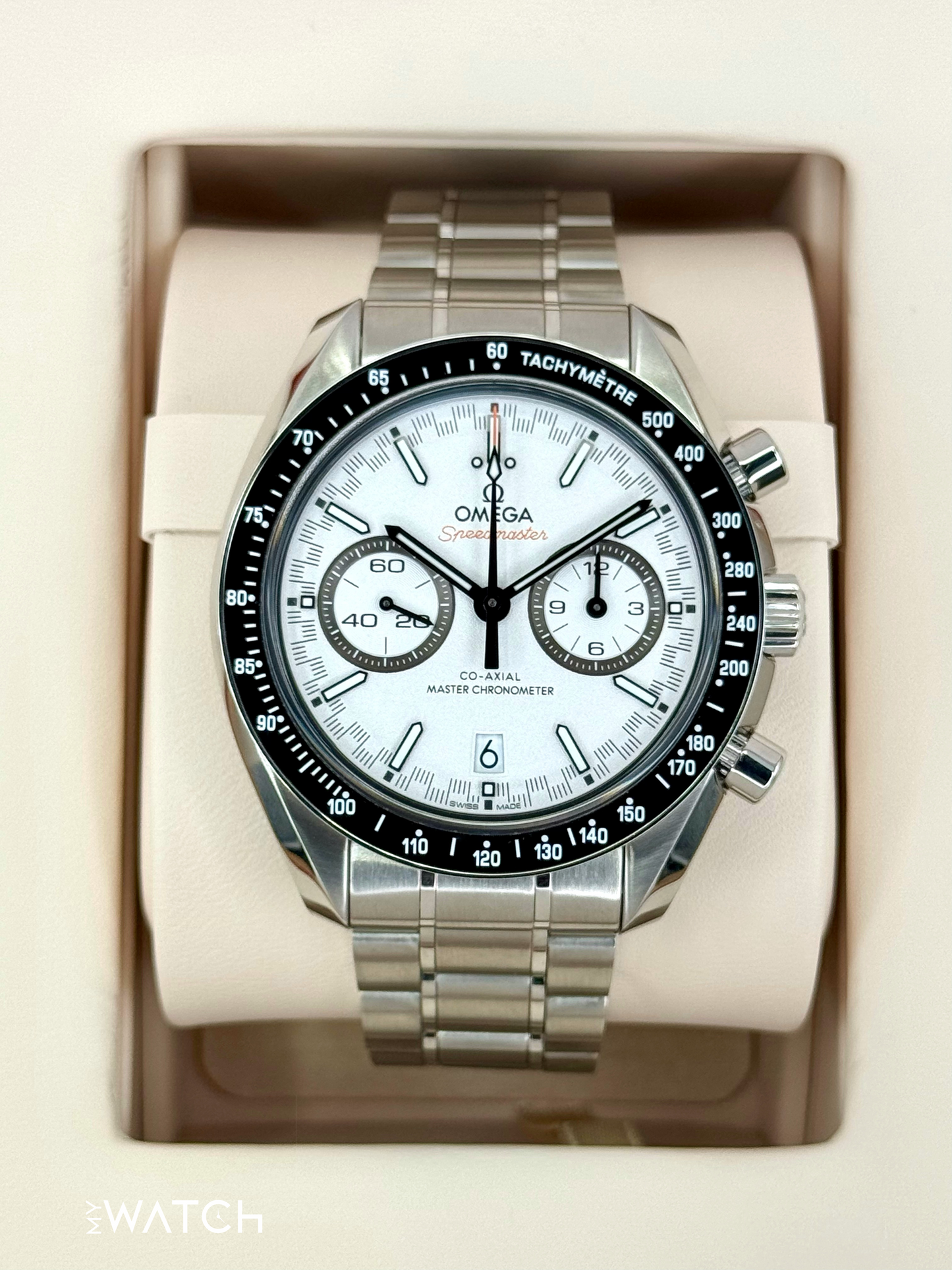 NEW 2025 Omega Speeedmaster Racing 44.2mm 329.30.44.51.04.001 White Dial