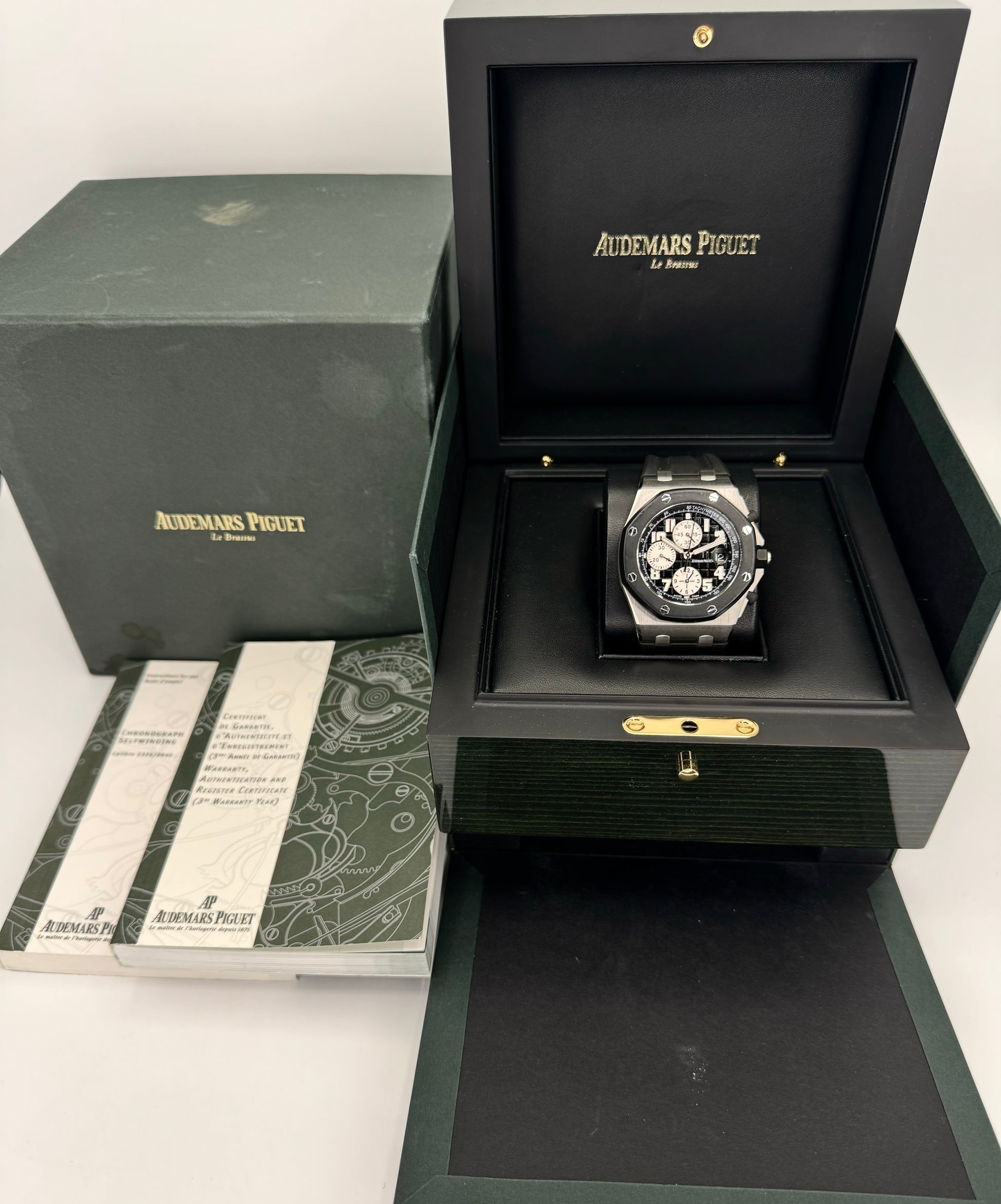 Audemars Piguet Royal Oak 42mm 25940SK Offshore - MyWatchLLC