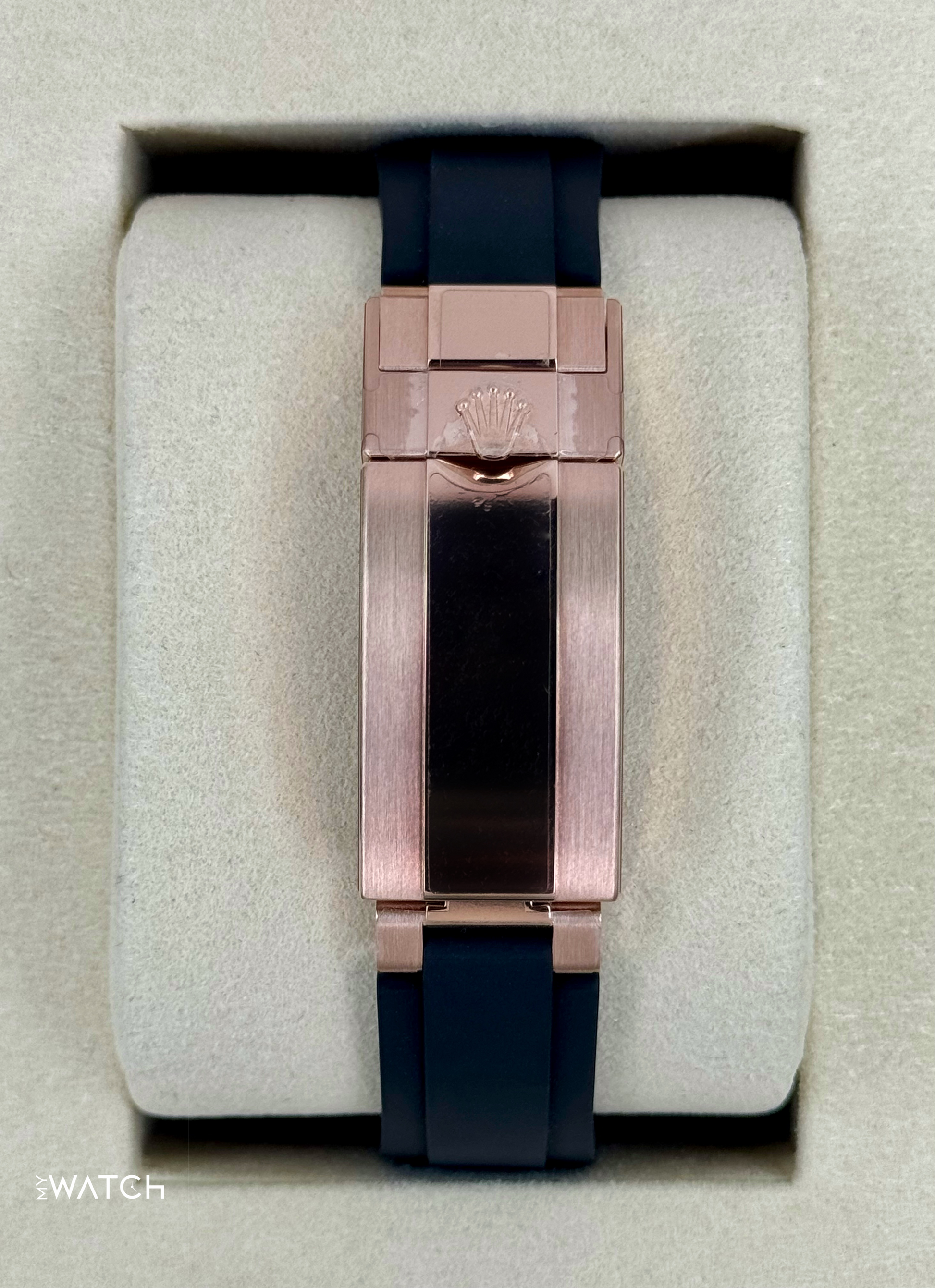 NEW 2025 Rolex Daytona 40mm 126515LN Rose Gold Oysterflex Black Dial (STICKERED) - MyWatchLLC