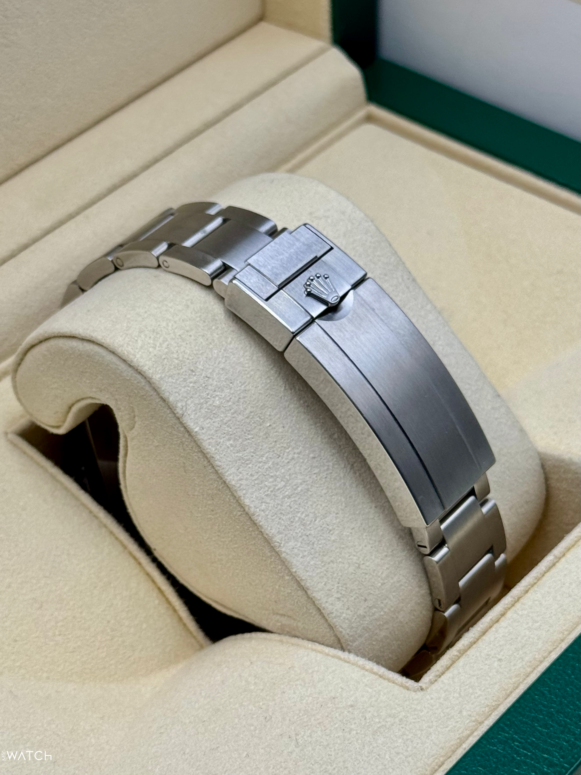 2019 Rolex Submariner “Hulk” 40mm 116610LV Green Dial - MyWatchLLC