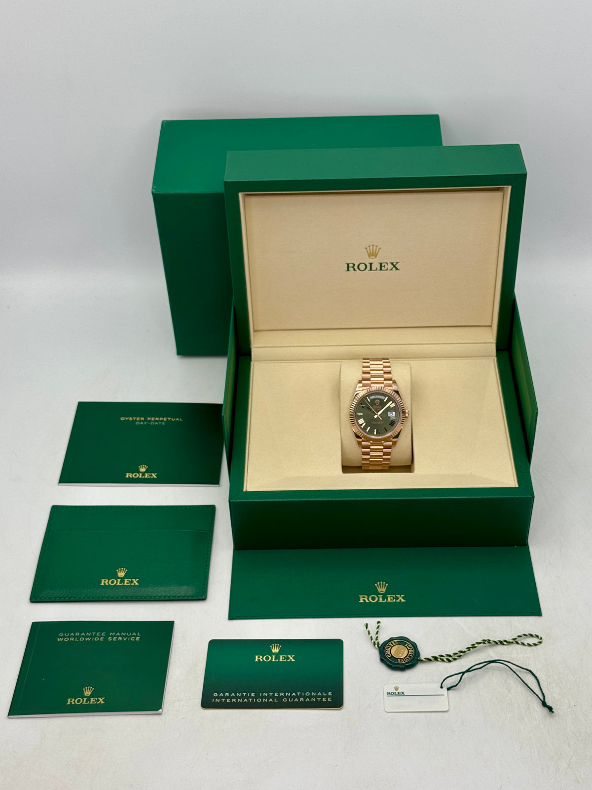 NEW 2025 Rolex Day-Date 40mm 228235 Presidential Rose Gold Olive Green Dial