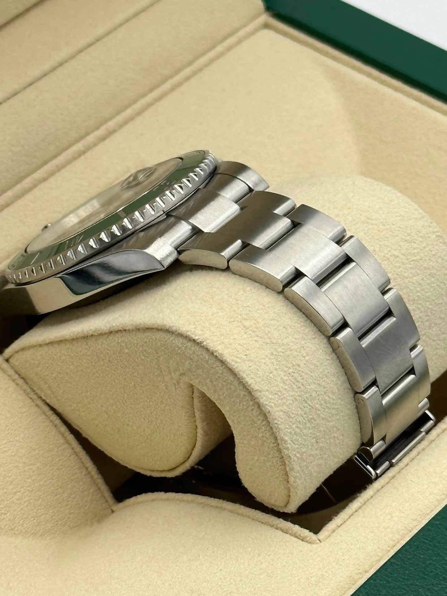 Rolex Submariner “Hulk” 116610LV Stainless Steel Green Dial - MyWatchLLC